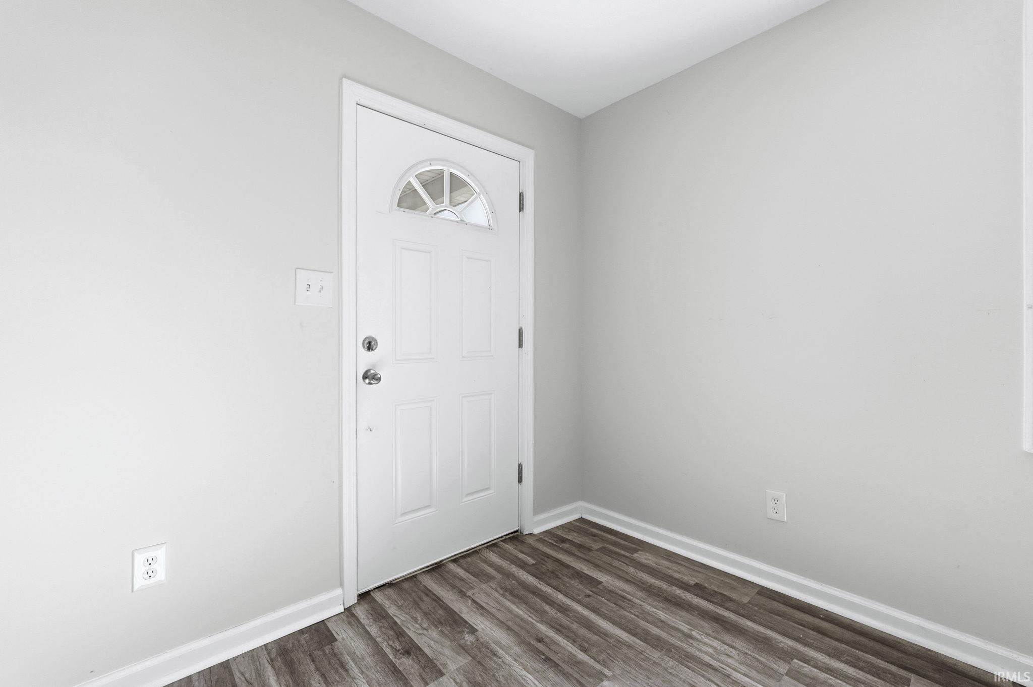 Homes for sale in Keystone, IN | 10088 S Ohio St, Keystone, IN 46759 | MLS# 202542347