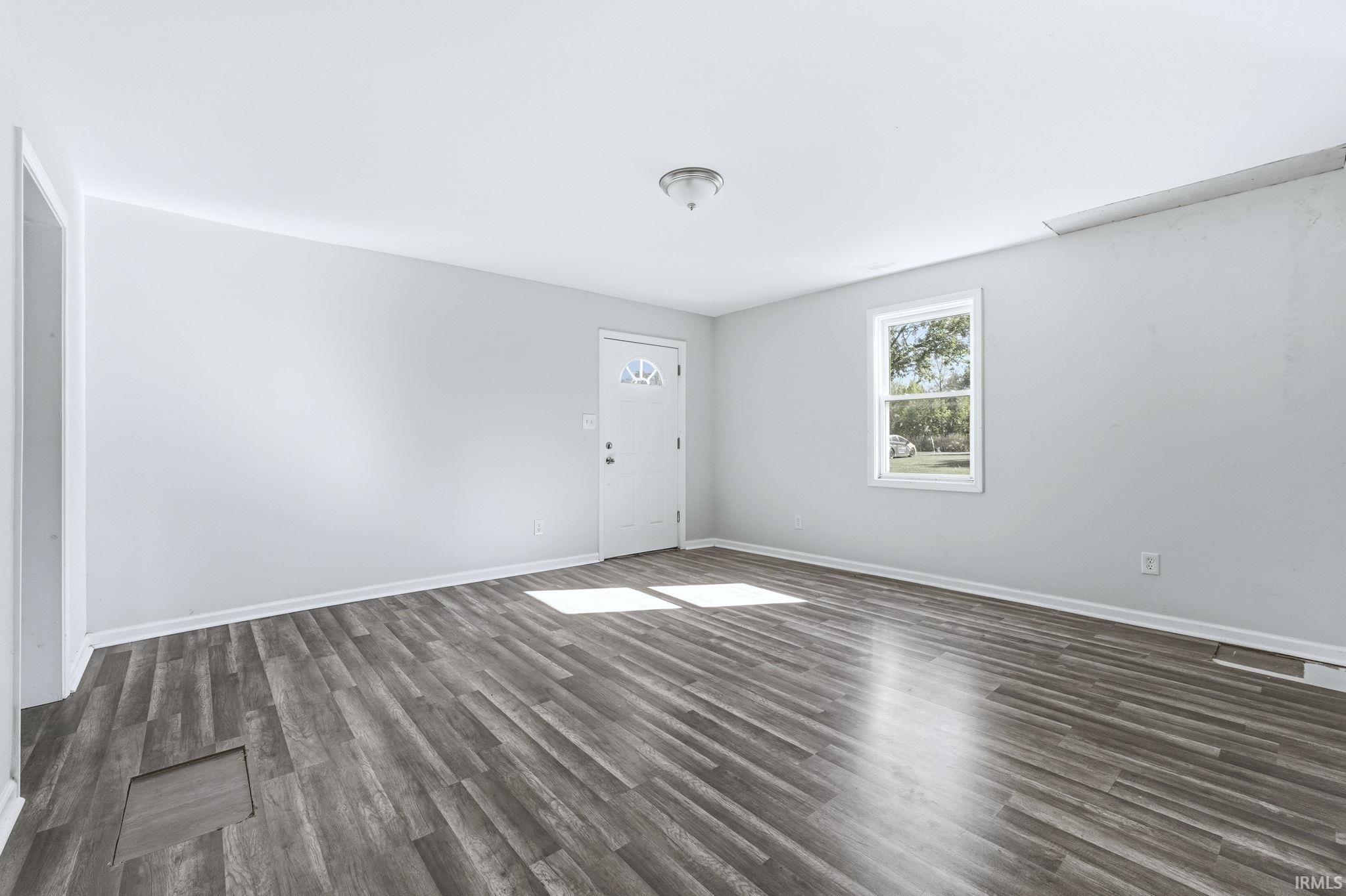 Homes for sale in Keystone, IN | 10088 S Ohio St, Keystone, IN 46759 | MLS# 202542347