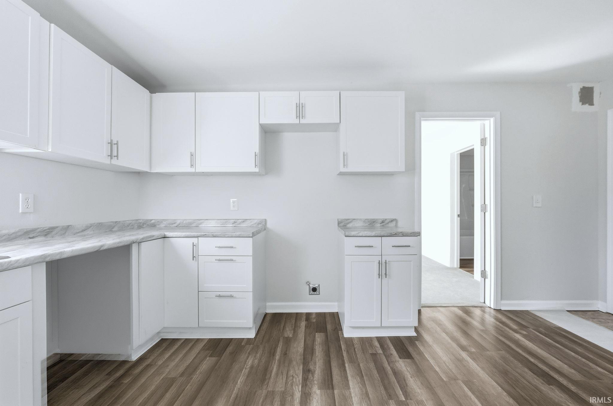 Photo 9 of 10088 S Ohio Street