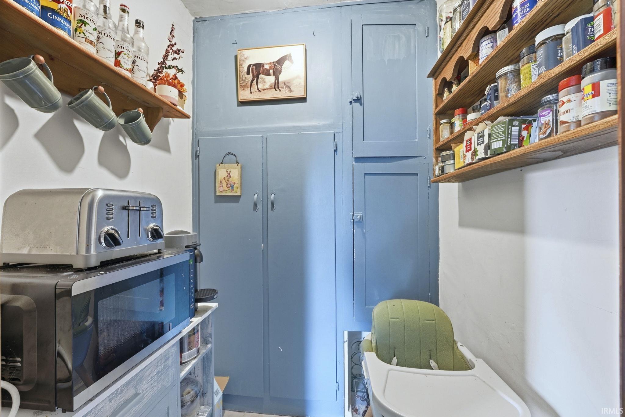 Photo 15 of 227 N Oak Street