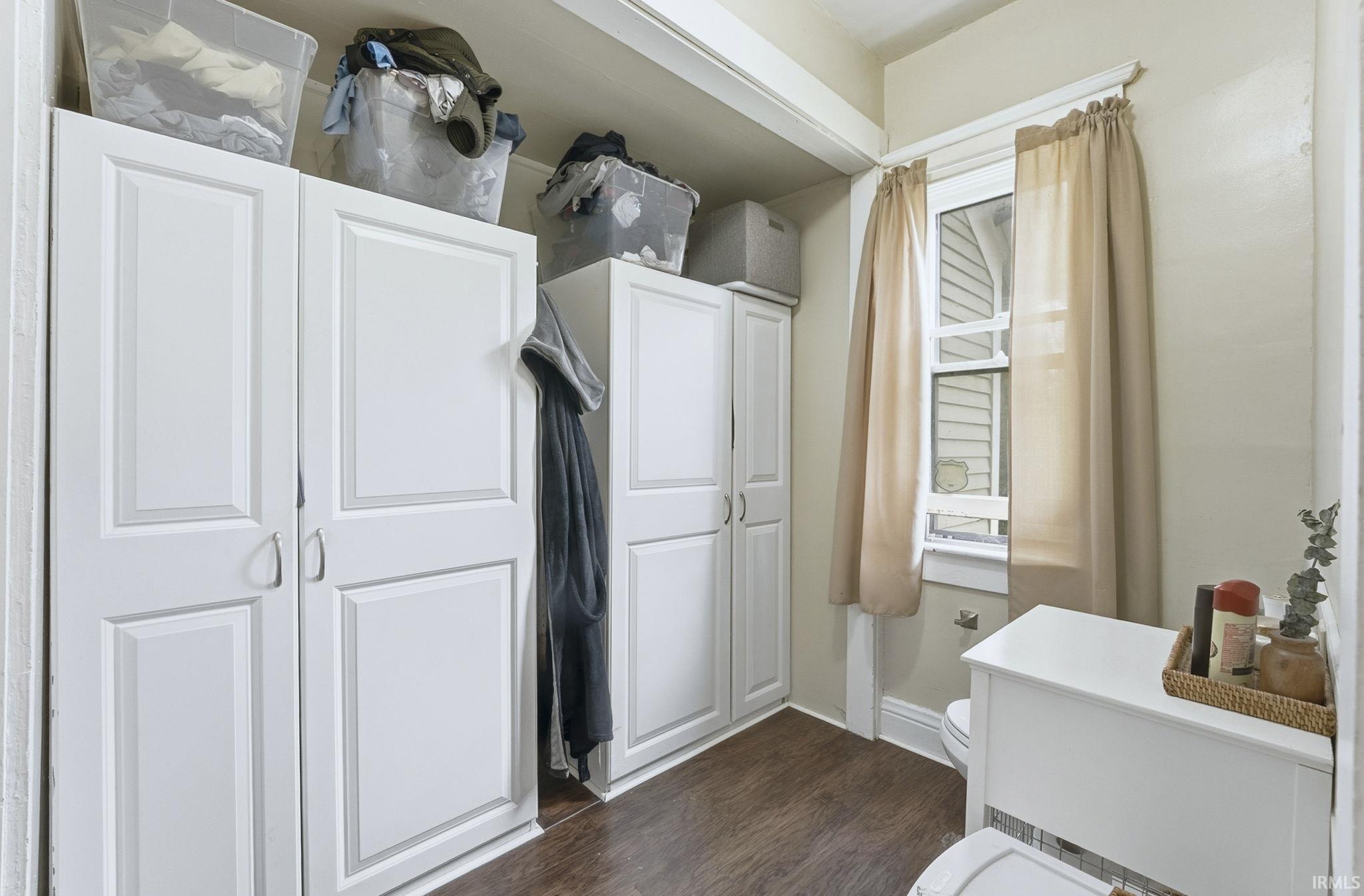 Photo 30 of 227 N Oak Street