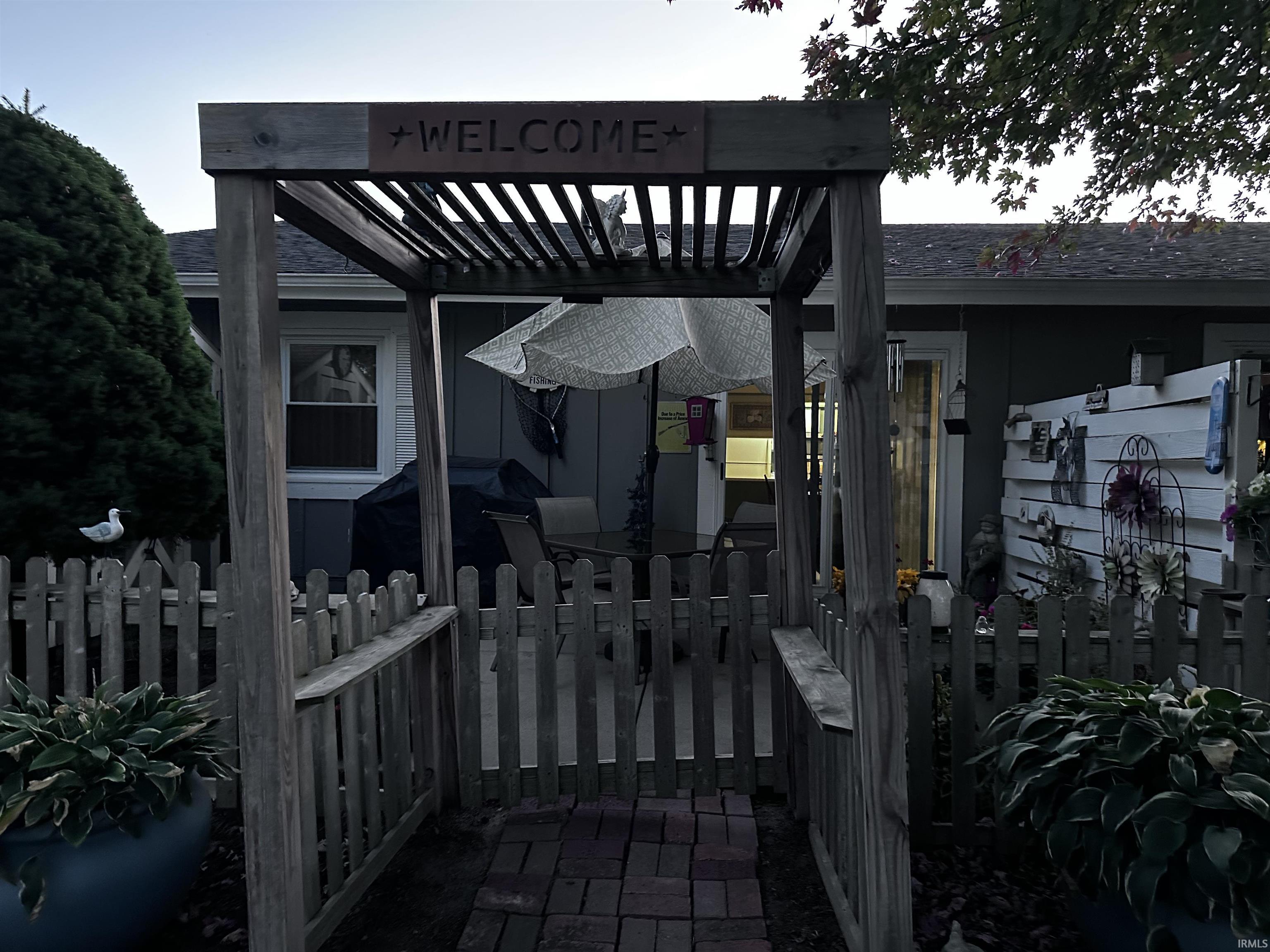 Homes for sale in Kokomo, IN | 2804 Rockford Ct #2804, Kokomo, IN 46902 | MLS# 202542385