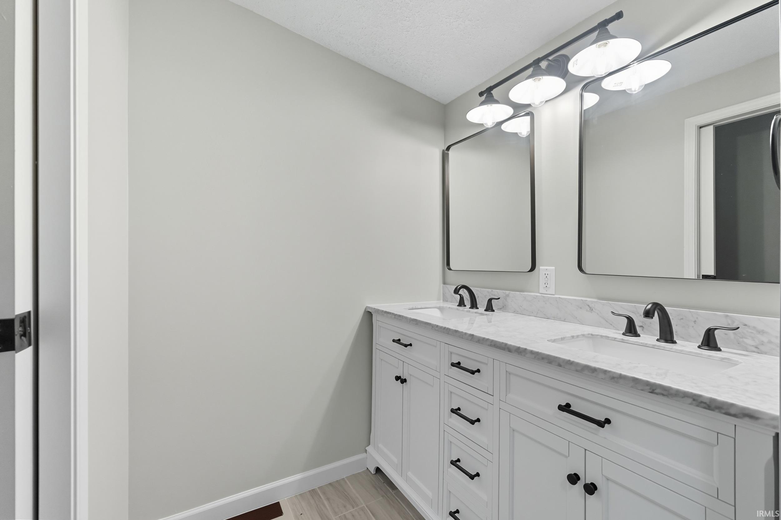 Photo 18 of 2881 W 150 S