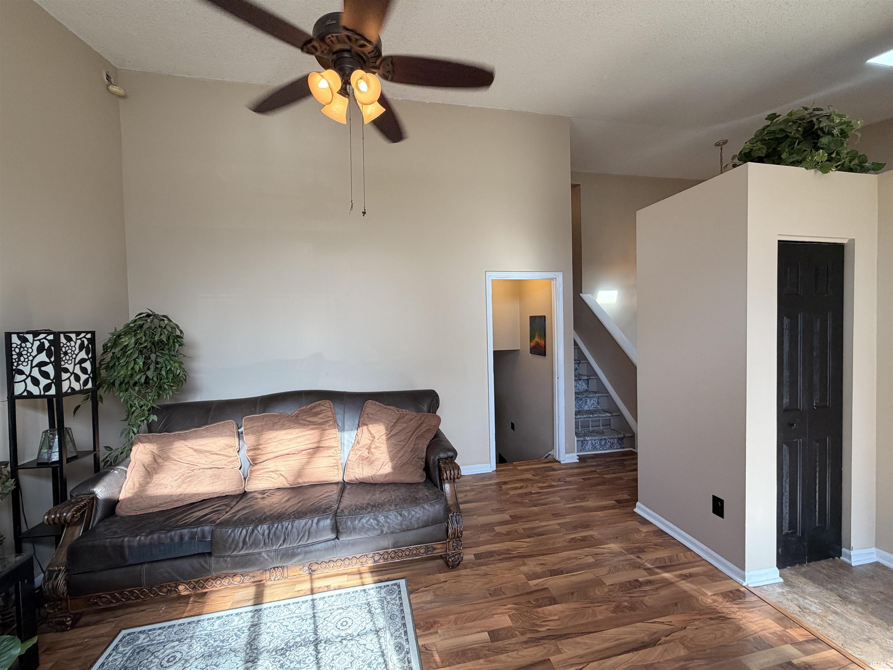 Photo 3 of 3608 Three Oaks Drive