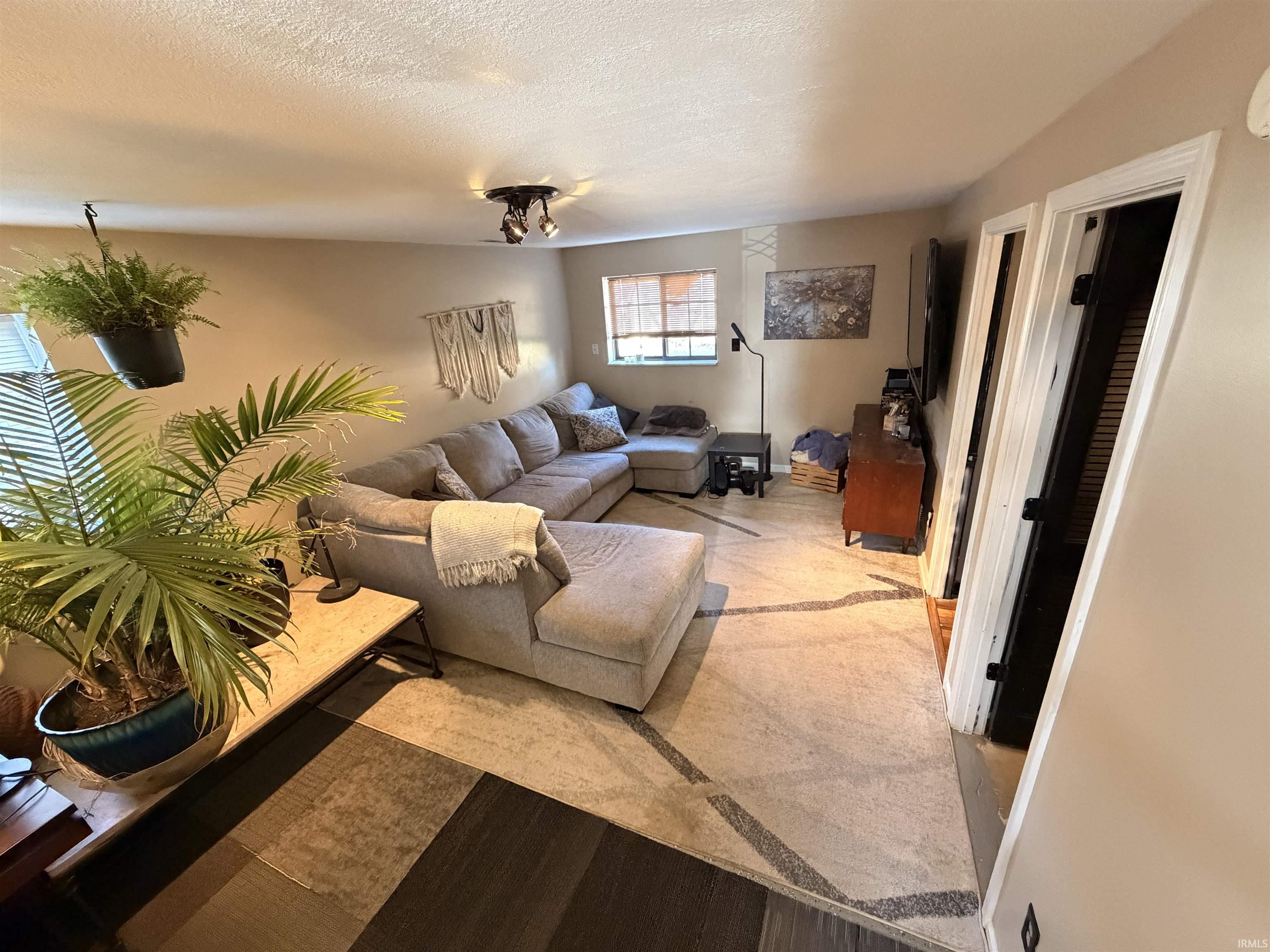 Photo 4 of 3608 Three Oaks Drive