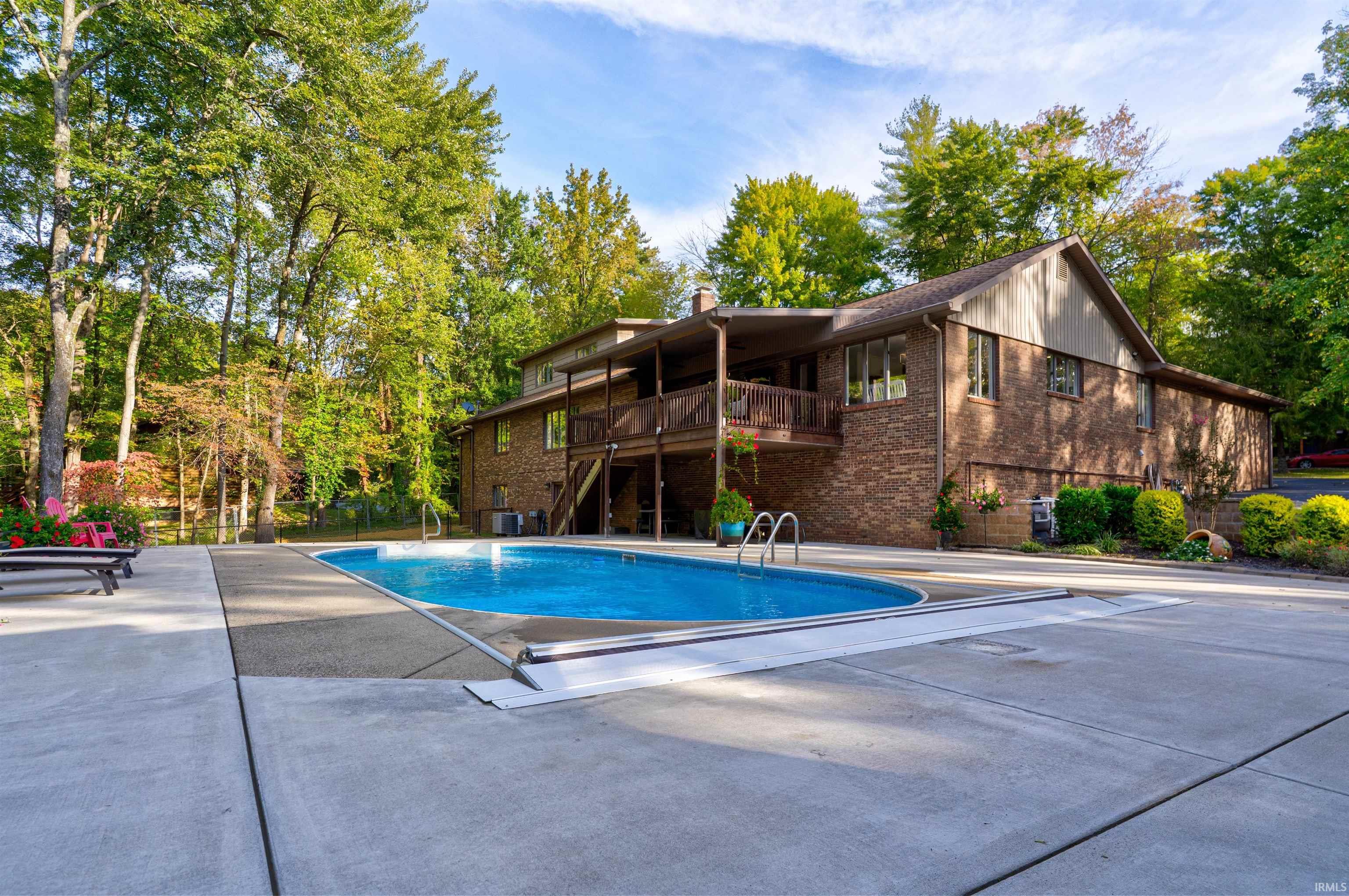 Homes for sale in Evansville, IN | 9756 Cedar Hill Ct, Evansville, IN 47725 | MLS# 202542440