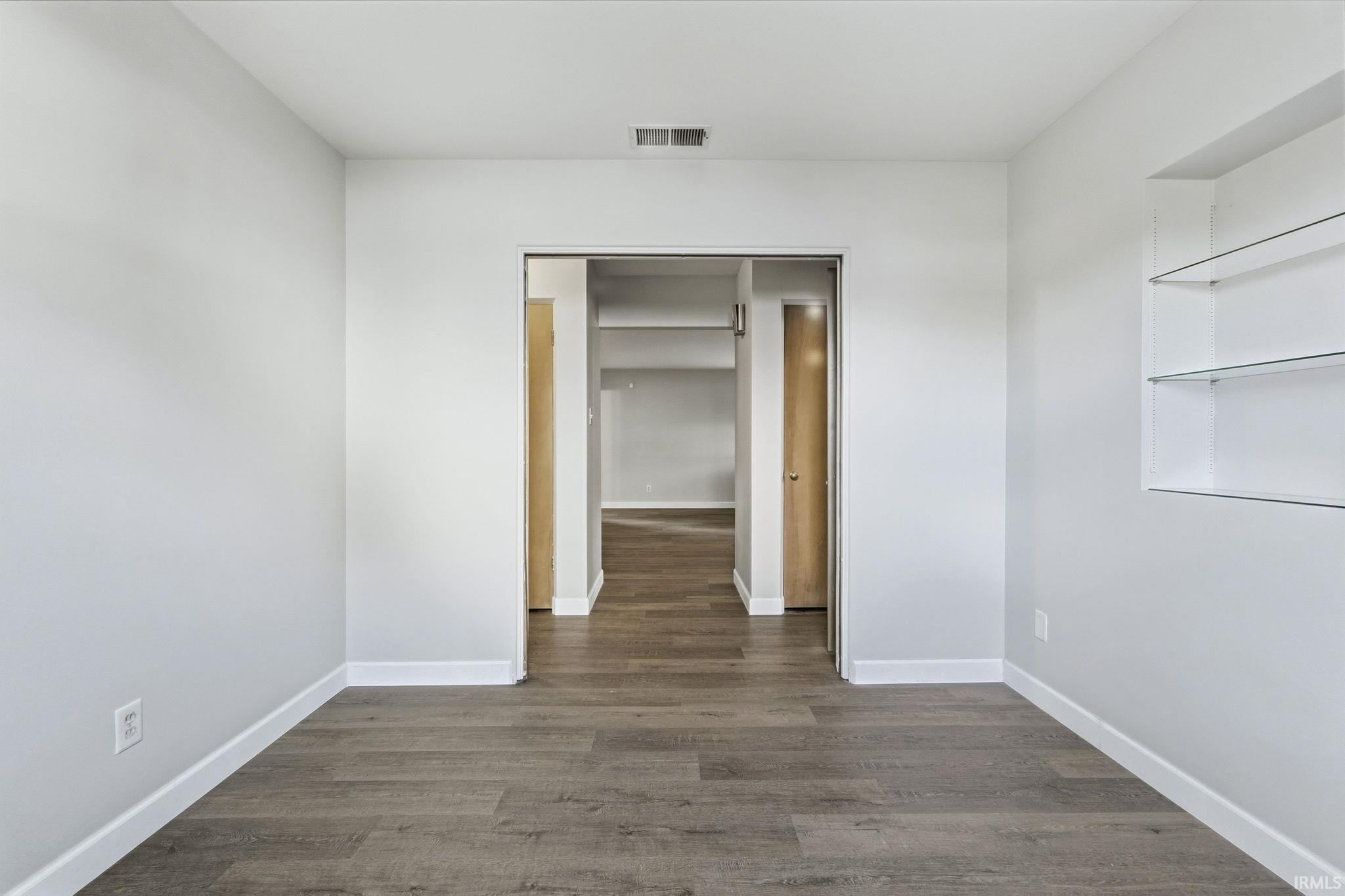 Photo 12 of 2422 Stanford Avenue