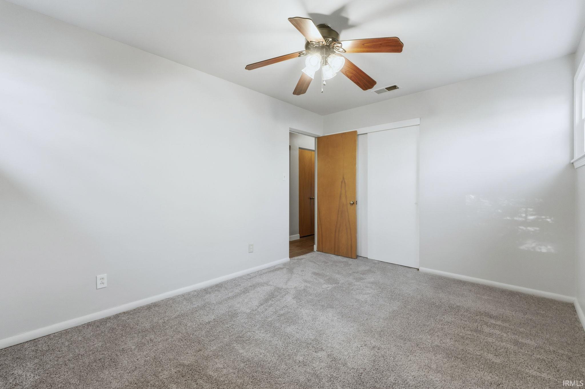 Photo 16 of 2422 Stanford Avenue