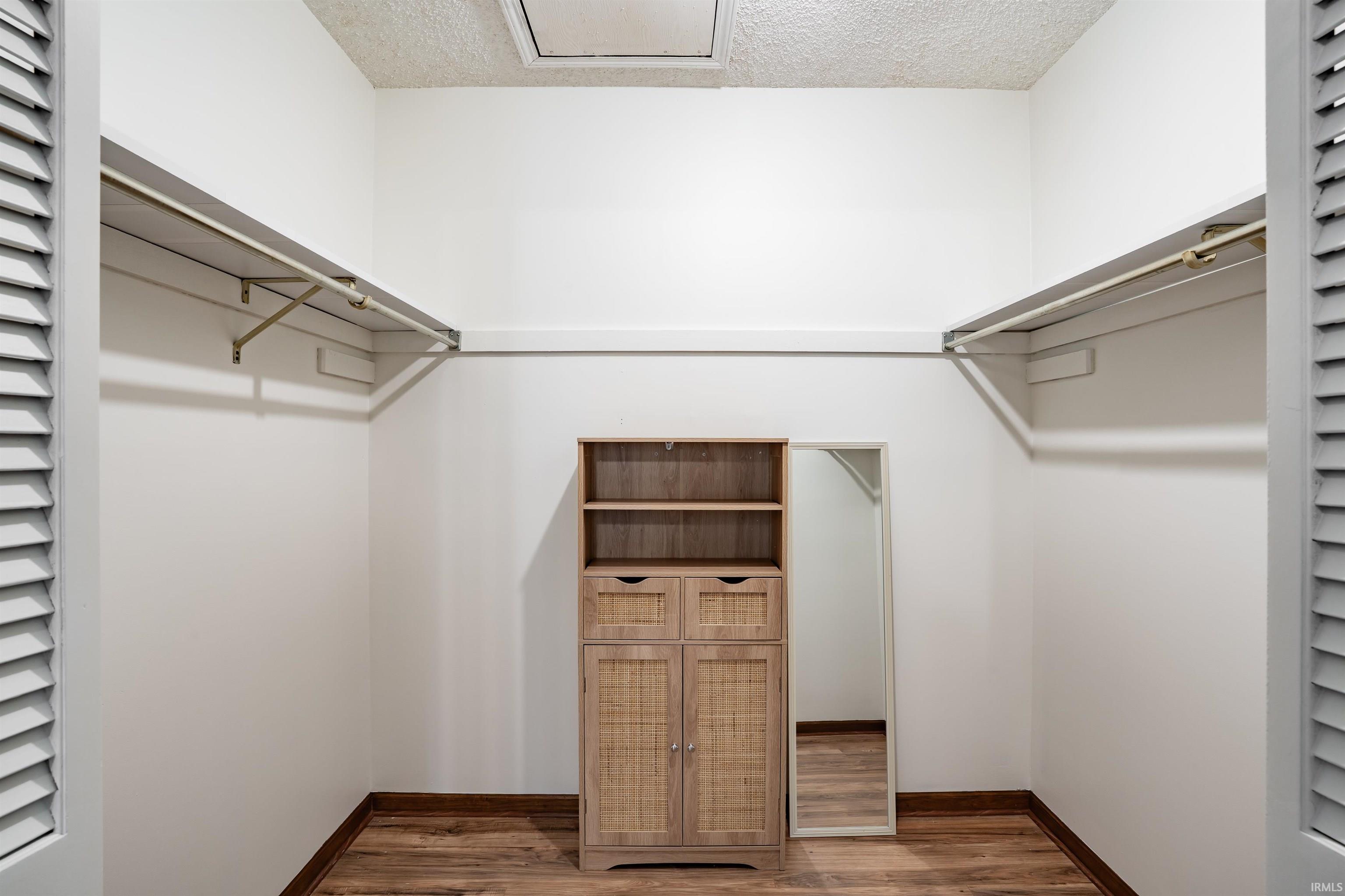 Photo 21 of 4225 Crofton Court