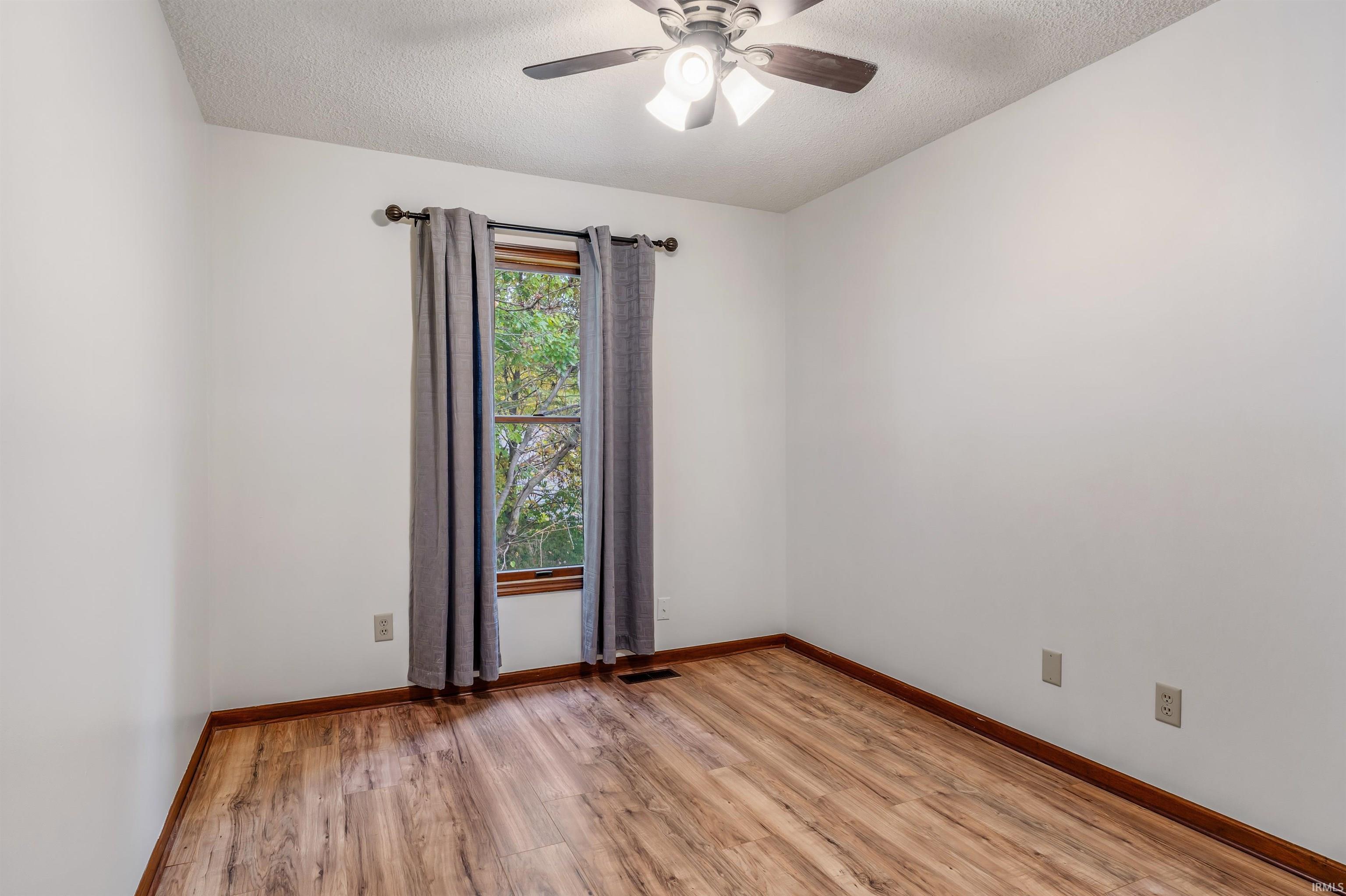 Photo 23 of 4225 Crofton Court