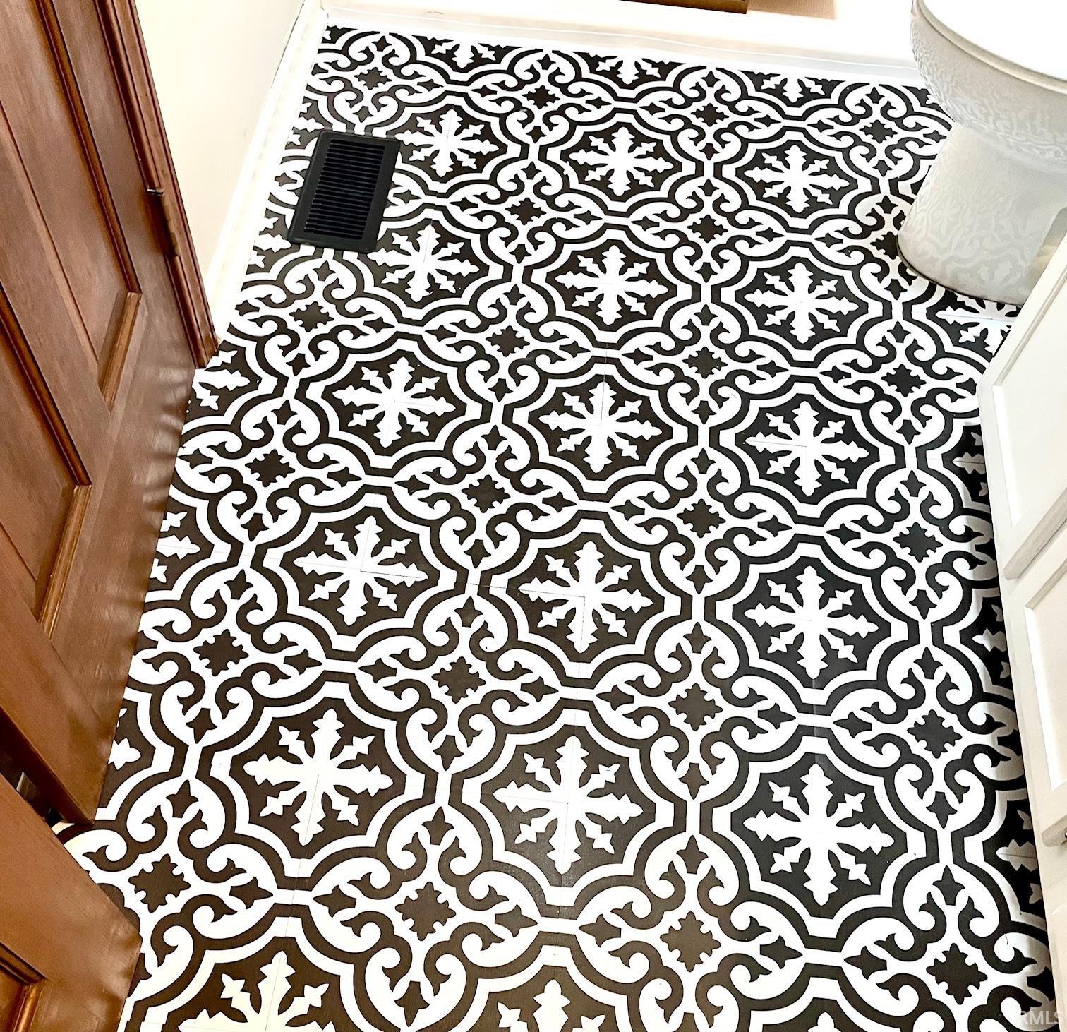 Photo 28 of 4225 Crofton Court