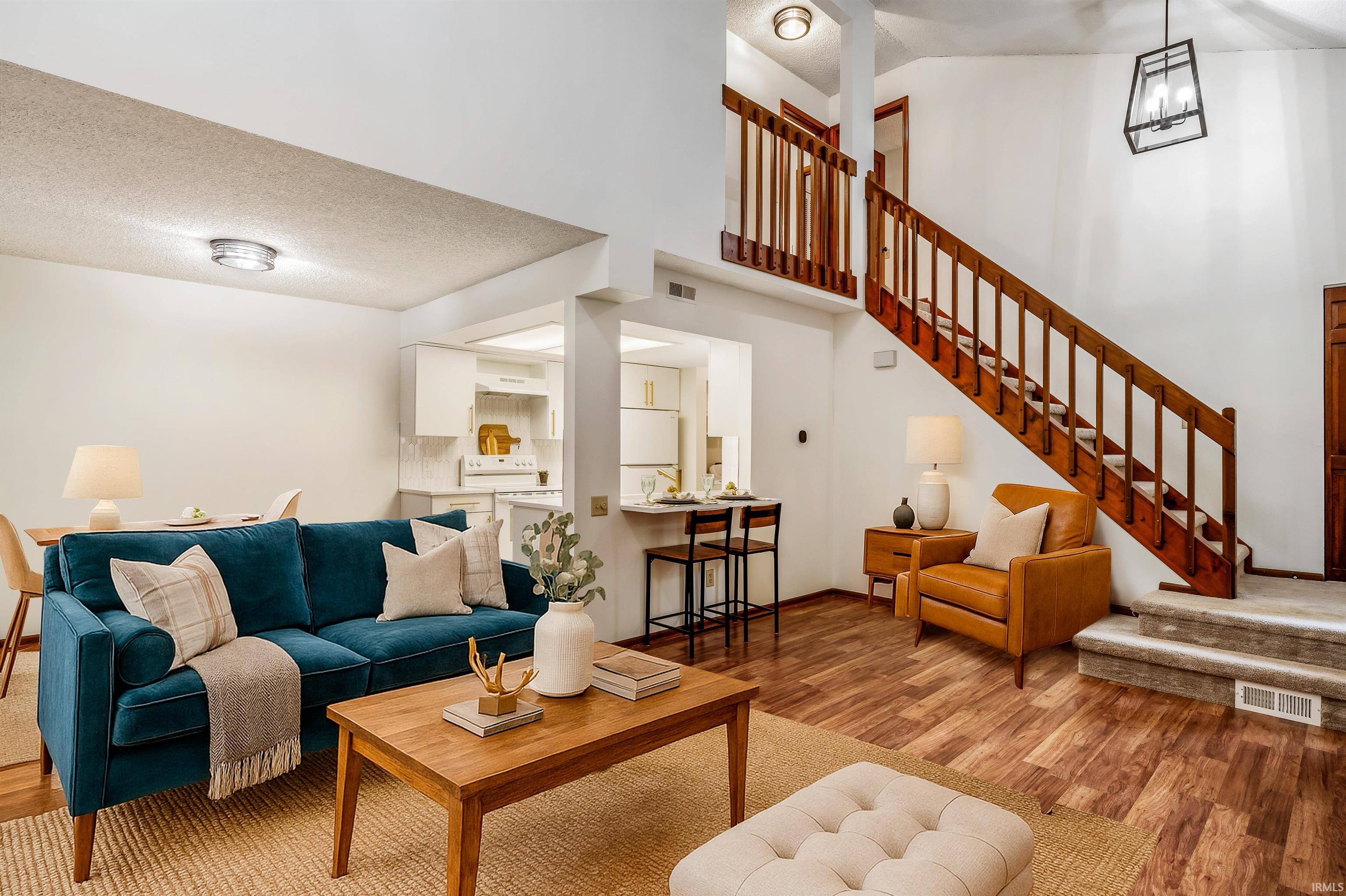 Photo 3 of 4225 Crofton Court