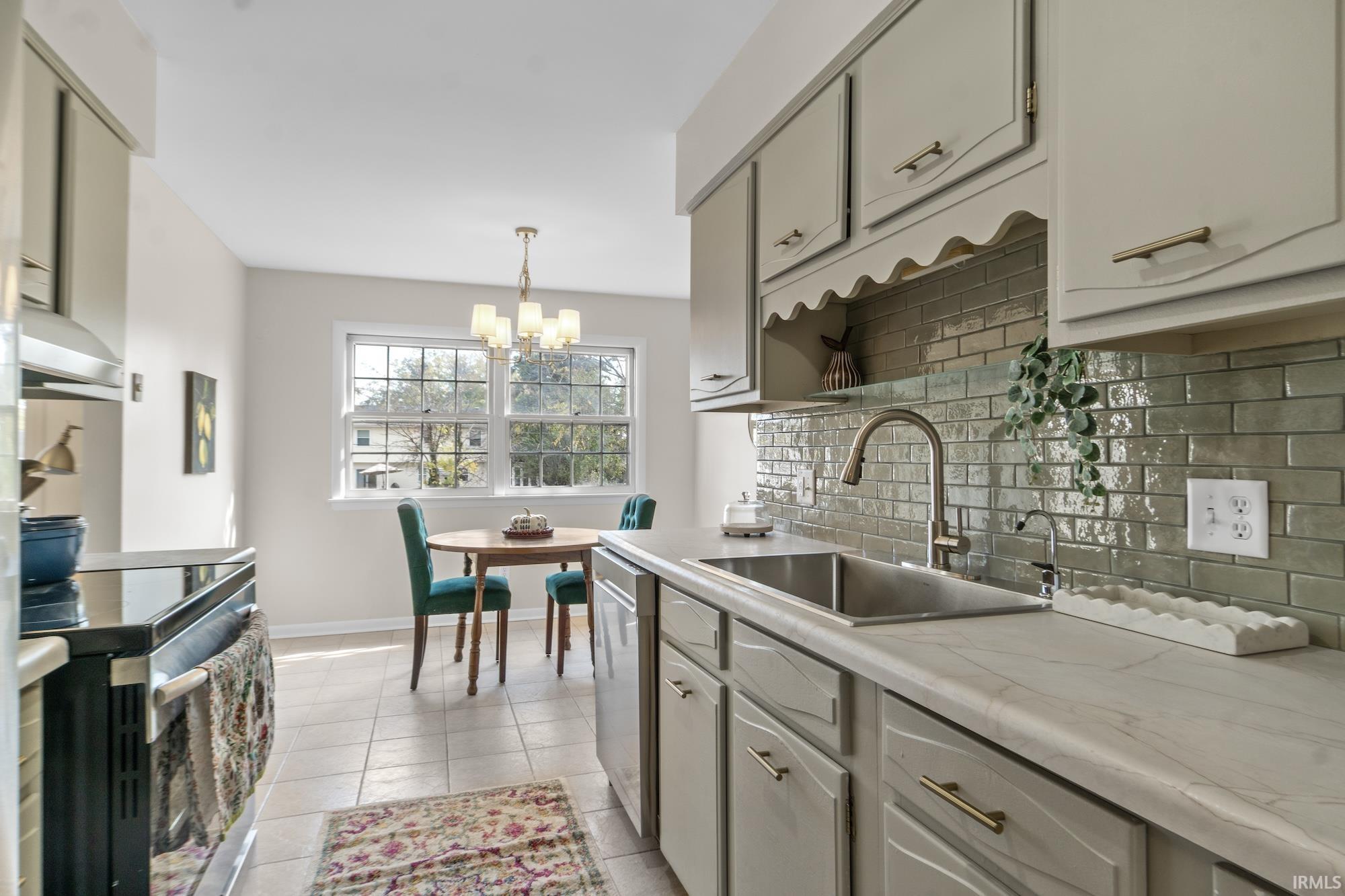 Photo 8 of 5303 Sherrill Drive