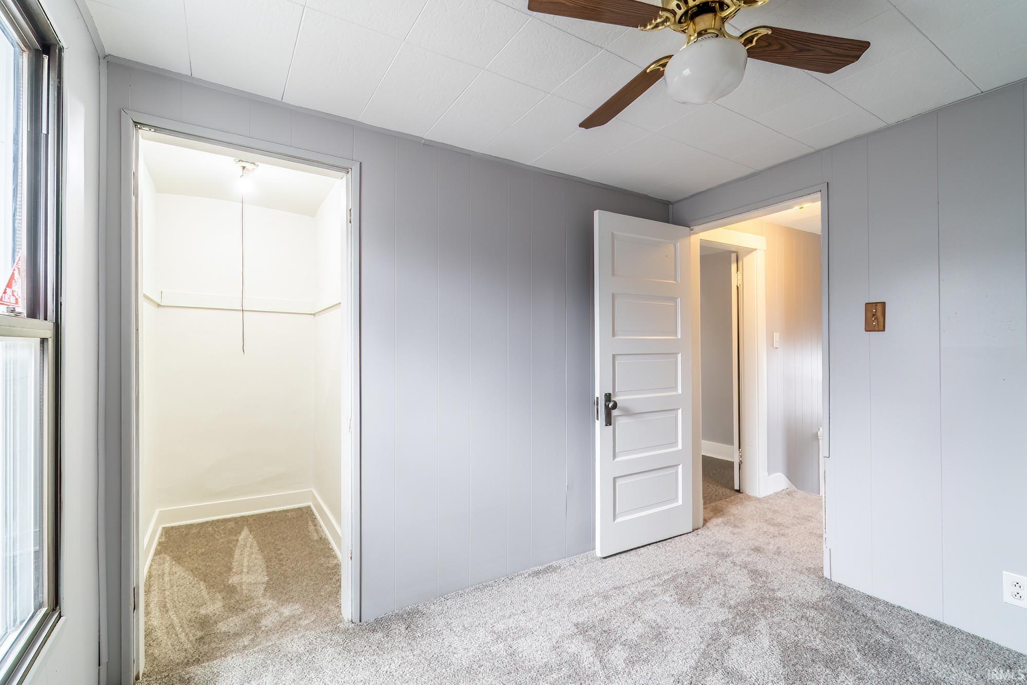 Photo 17 of 825 Putnam Street