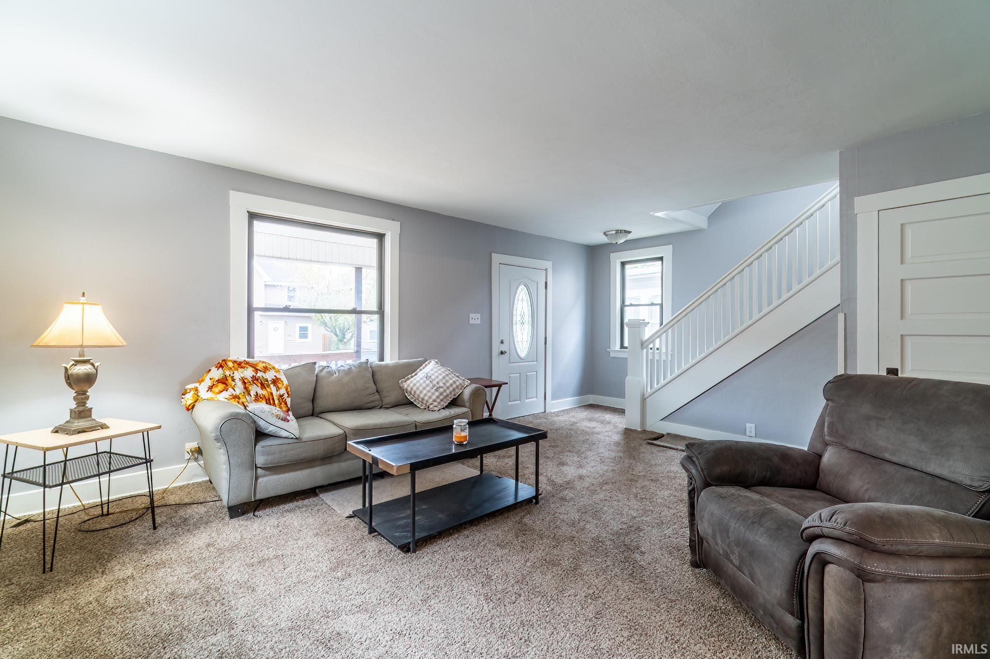 Photo 6 of 825 Putnam Street