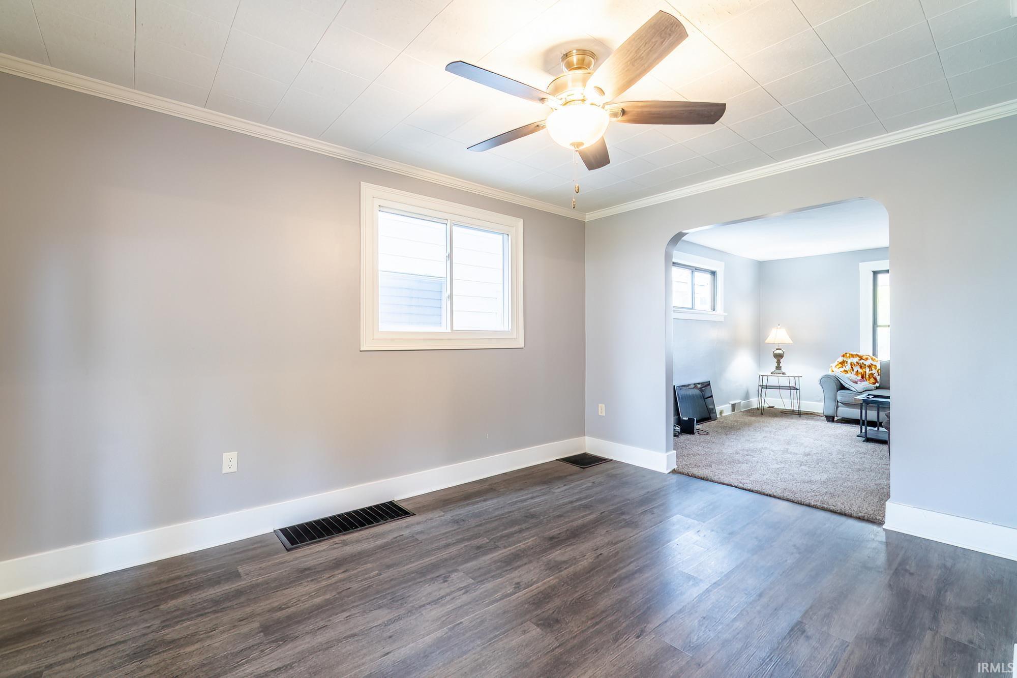 Photo 8 of 825 Putnam Street