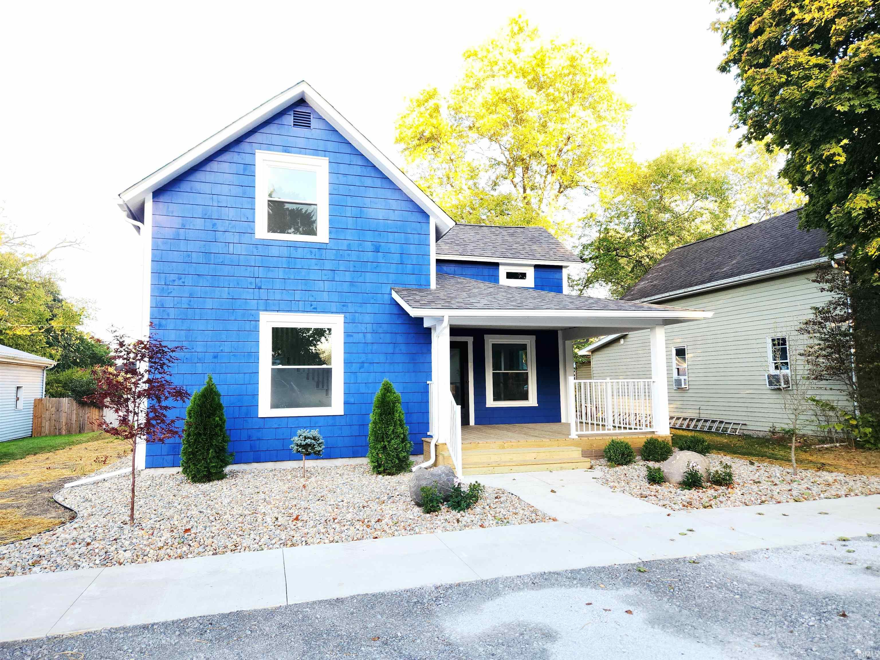 Homes for sale in South Whitley, IN | 103 N Jefferson St, South Whitley, IN 46787 | MLS# 202542484