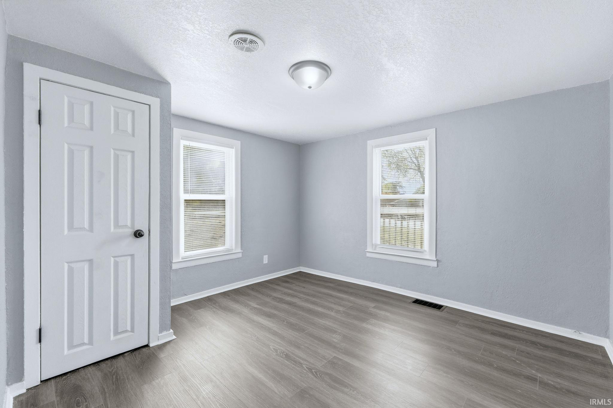 Photo 11 of 4411 Wayne Trace