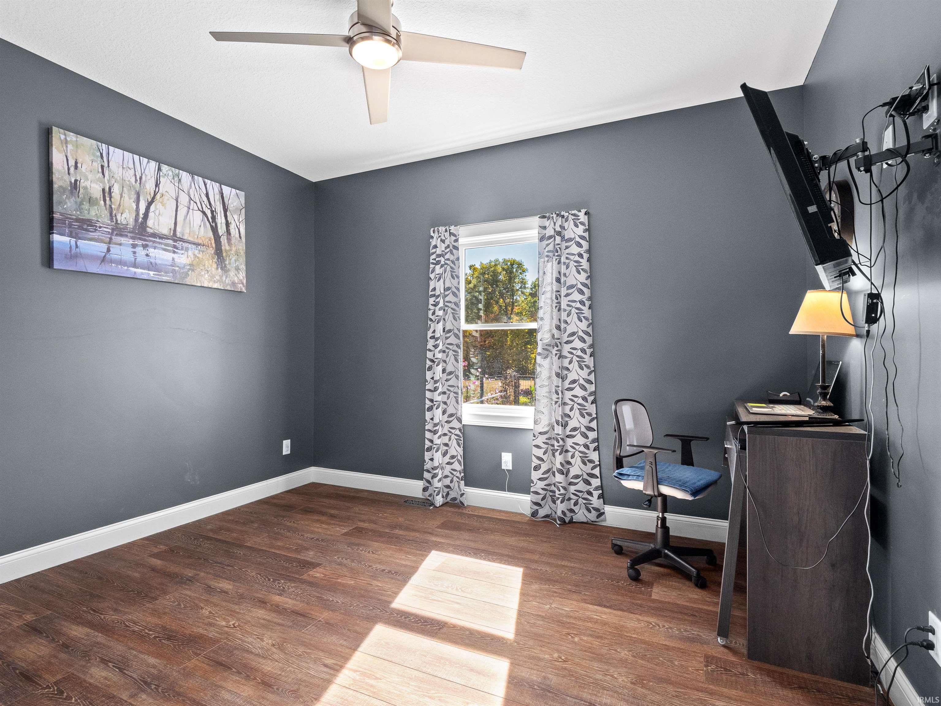 Photo 17 of 716 E 550n Road