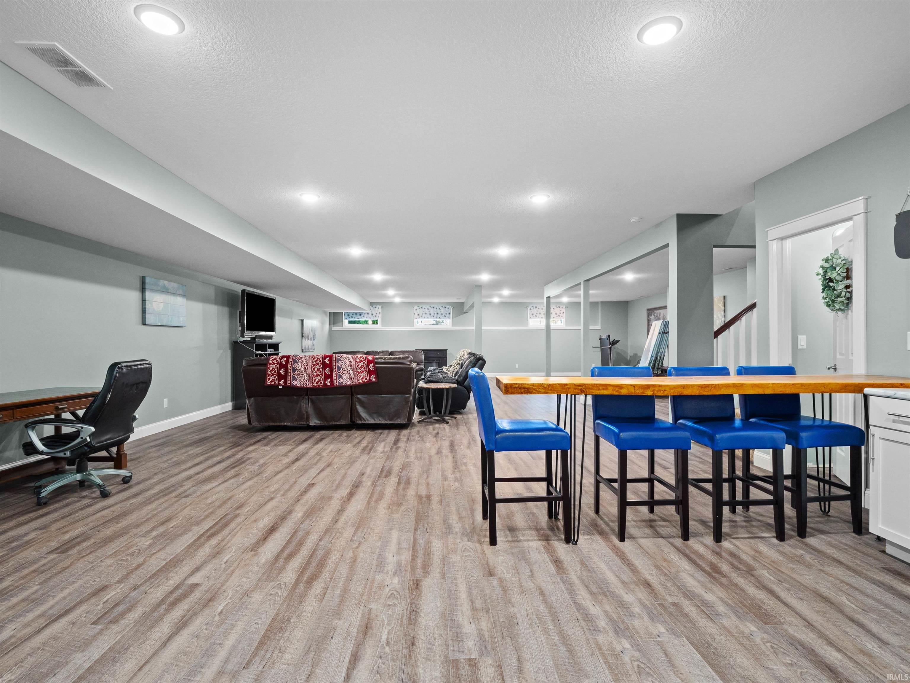 Photo 25 of 716 E 550n Road