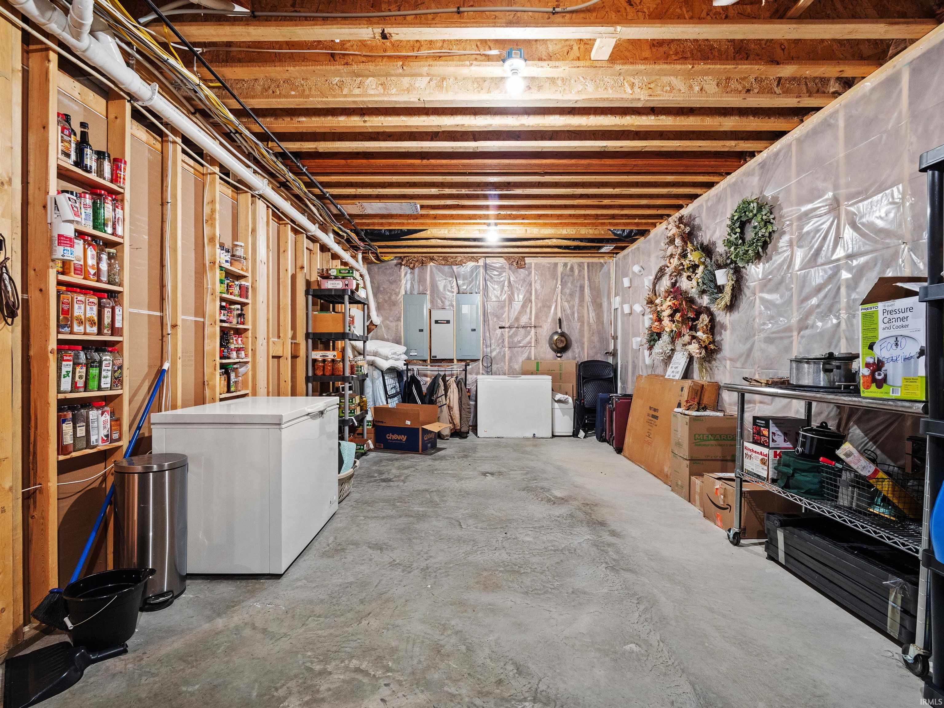 Photo 27 of 716 E 550n Road