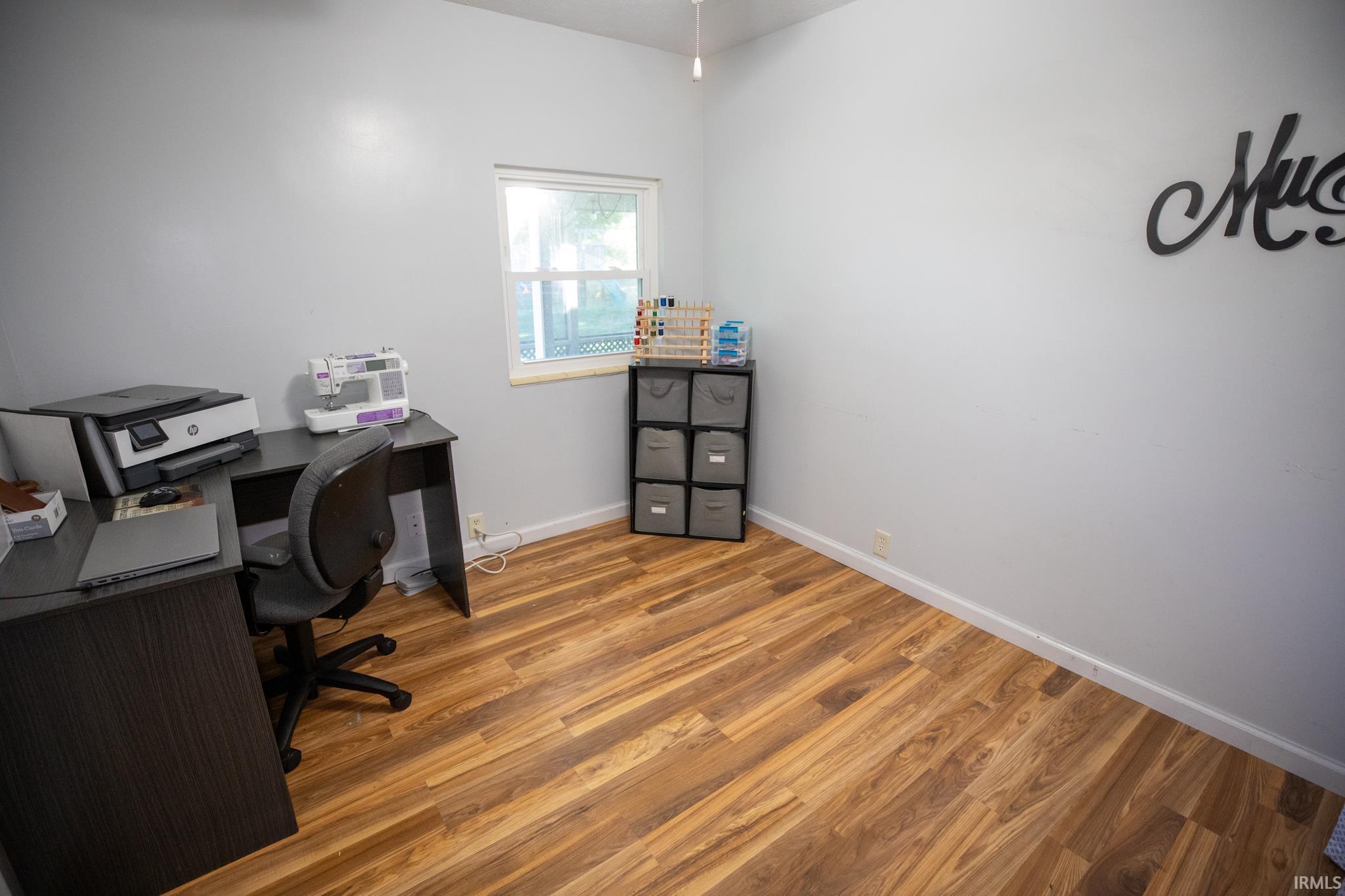 Photo 10 of 117 E State Street