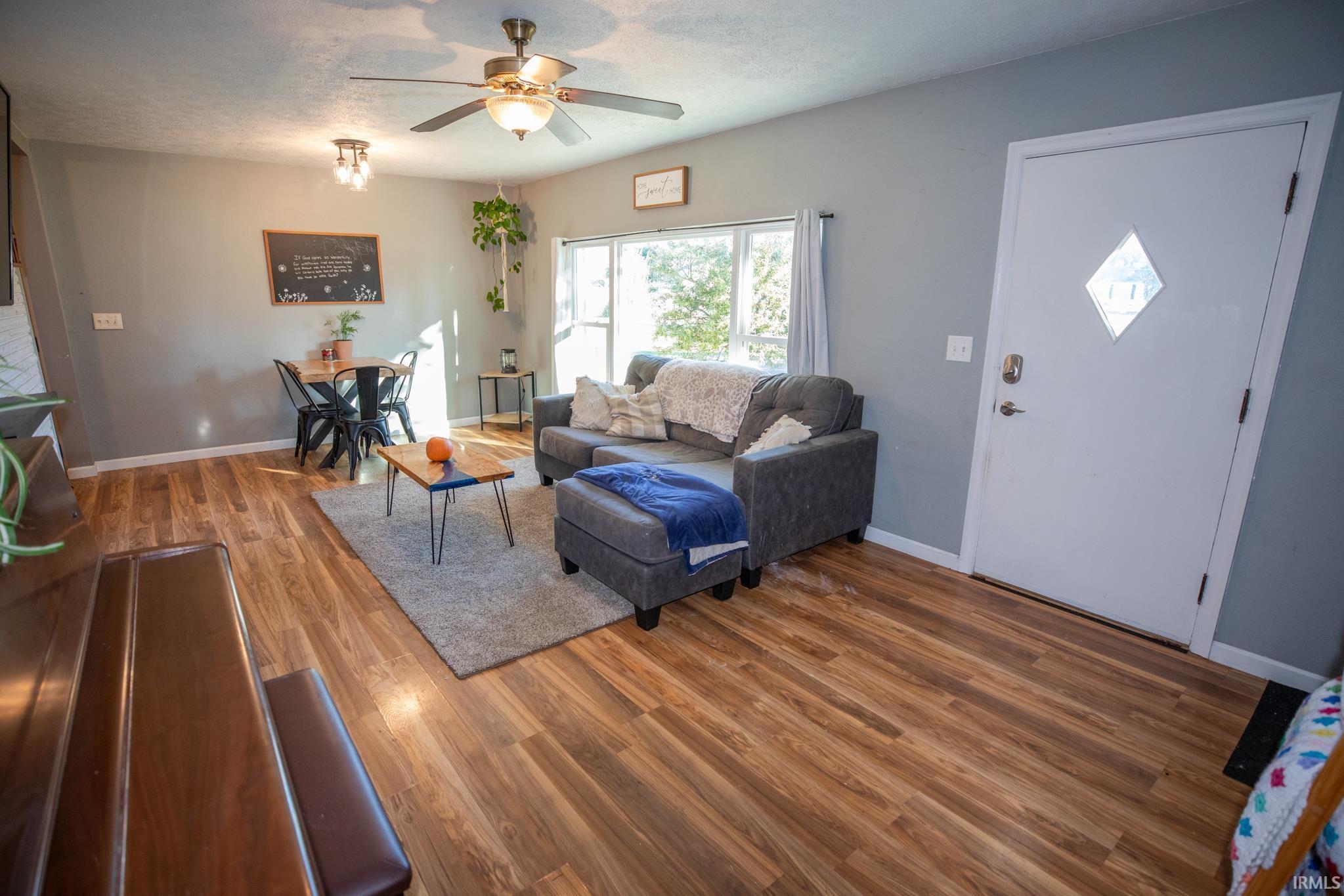 Photo 5 of 117 E State Street