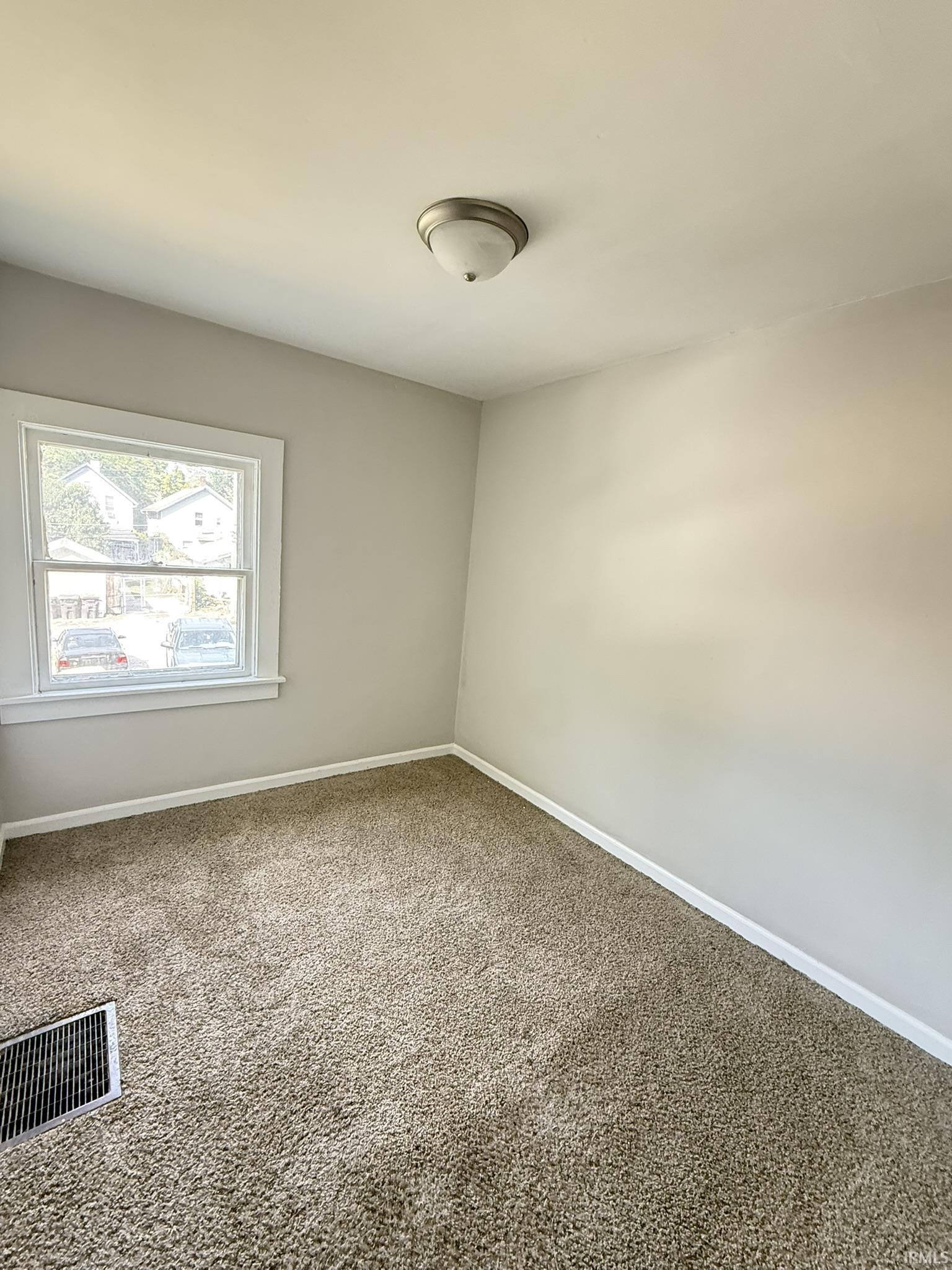 Photo 11 of 822 Poplar Street