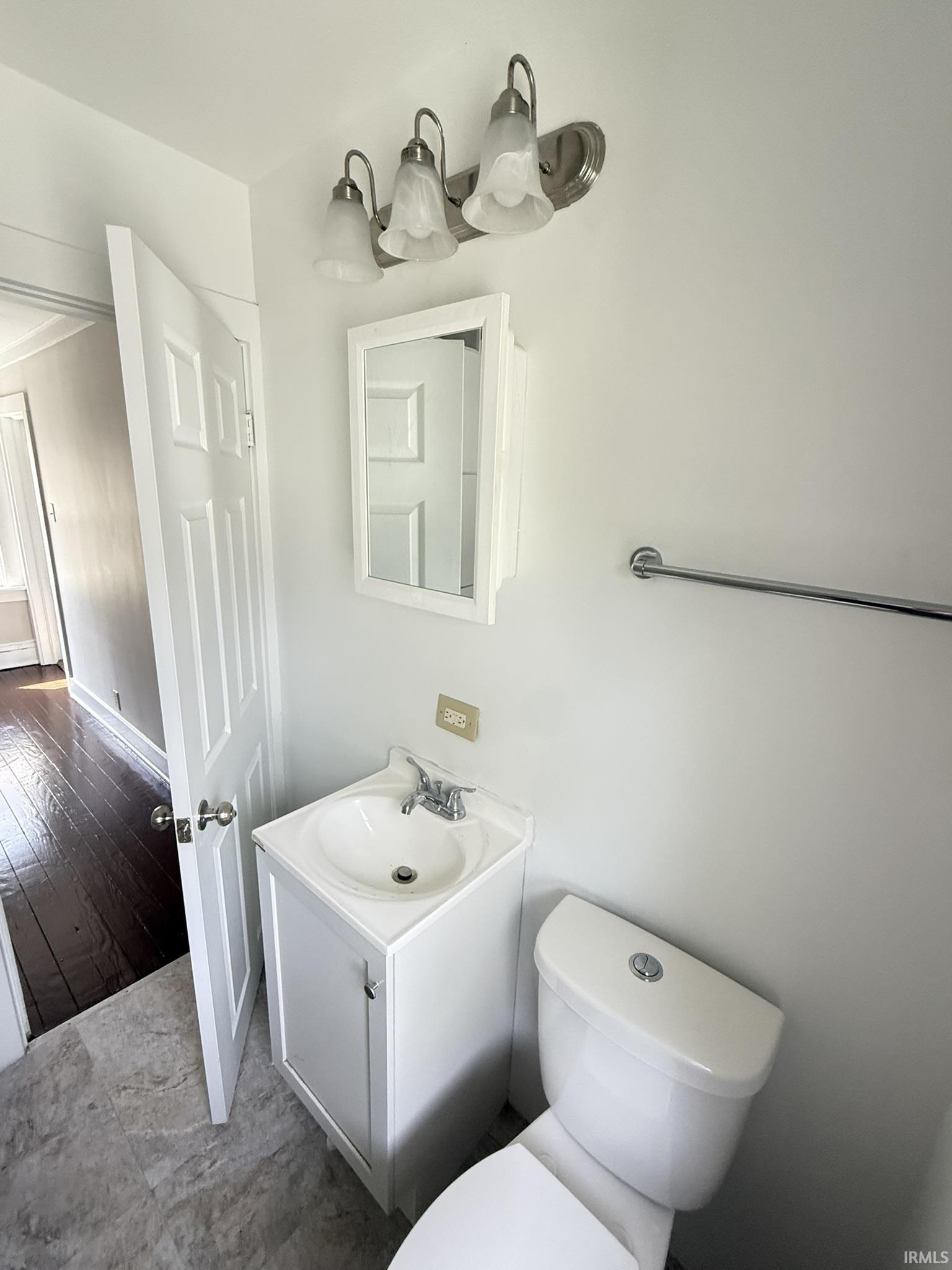 Photo 12 of 822 Poplar Street