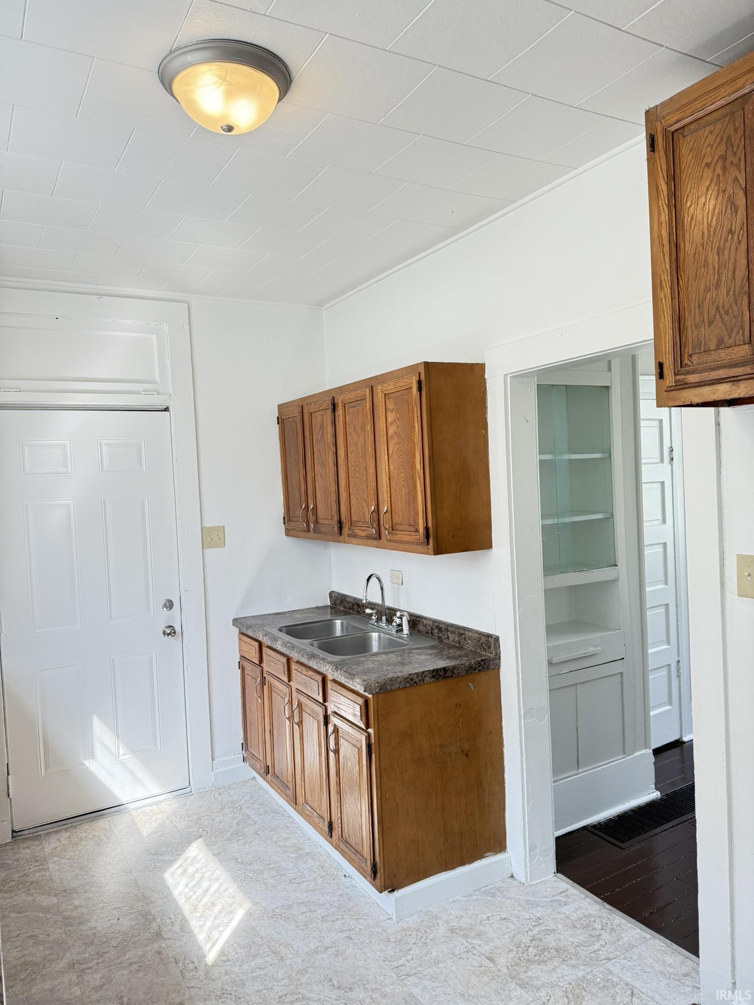 Photo 13 of 822 Poplar Street