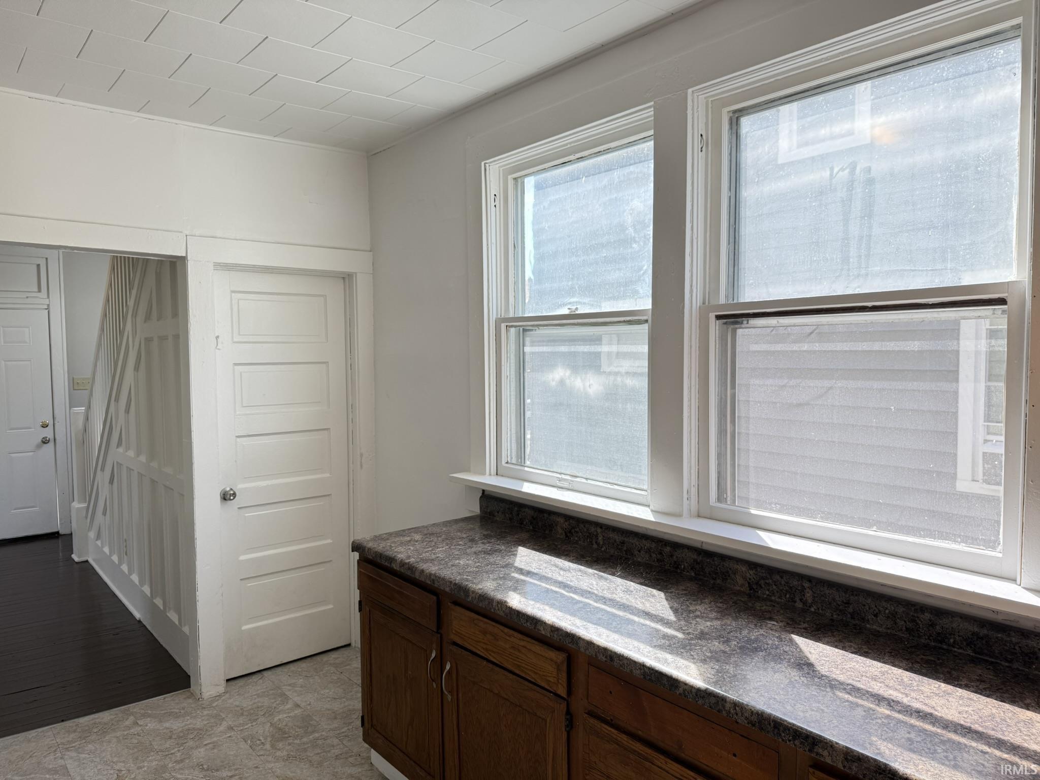 Photo 6 of 822 Poplar Street