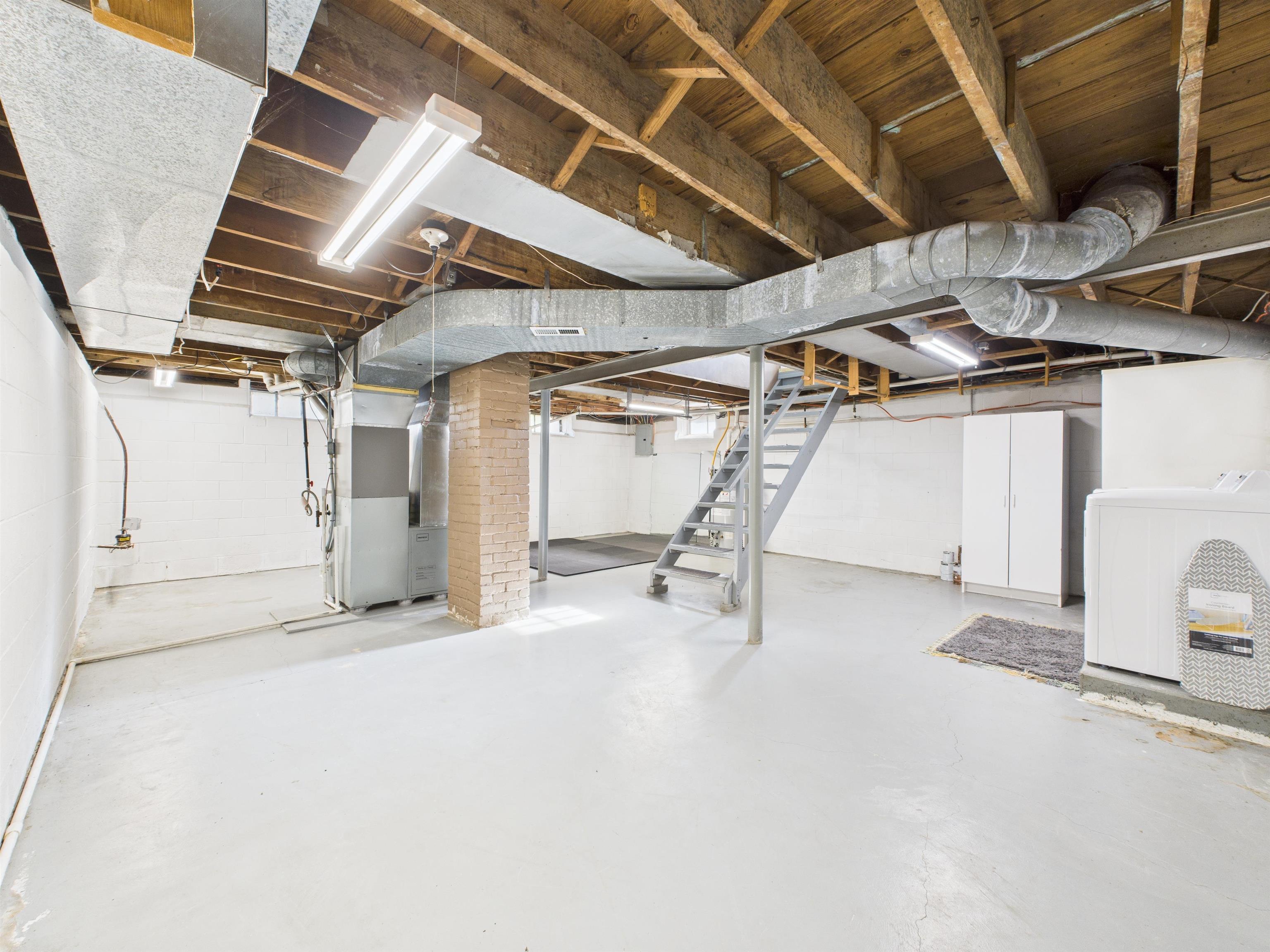 Photo 21 of 5248 Lake Avenue