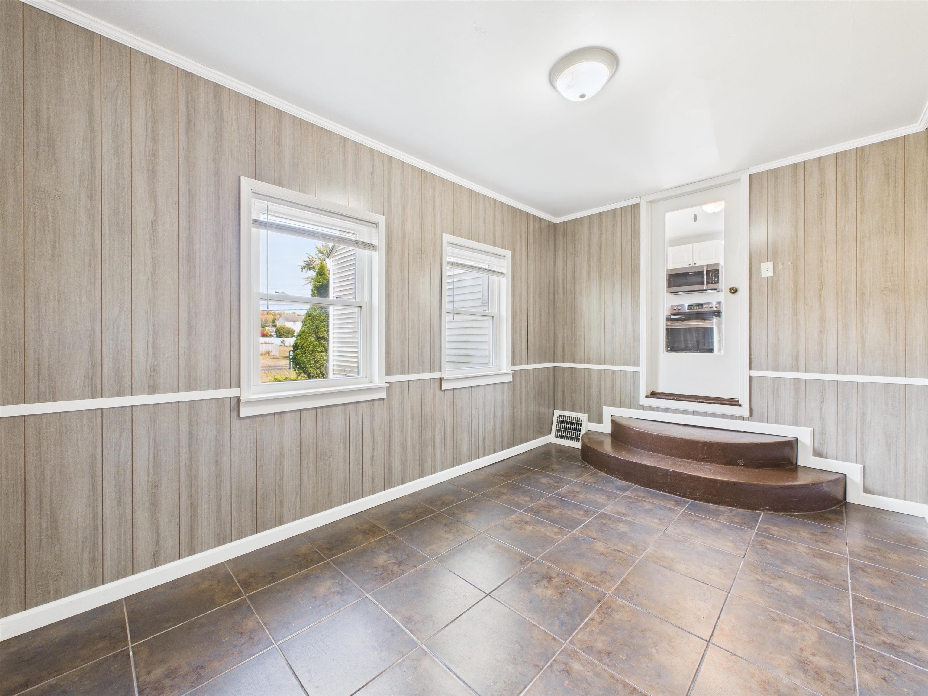 Photo 23 of 5248 Lake Avenue