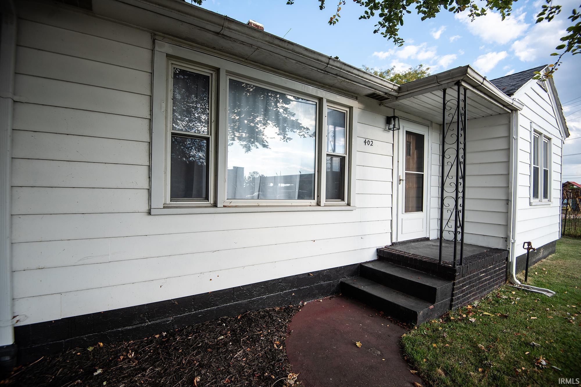 Homes for sale in Vincennes, IN | 402 N 15th St, Vincennes, IN 47591 | MLS# 202542599