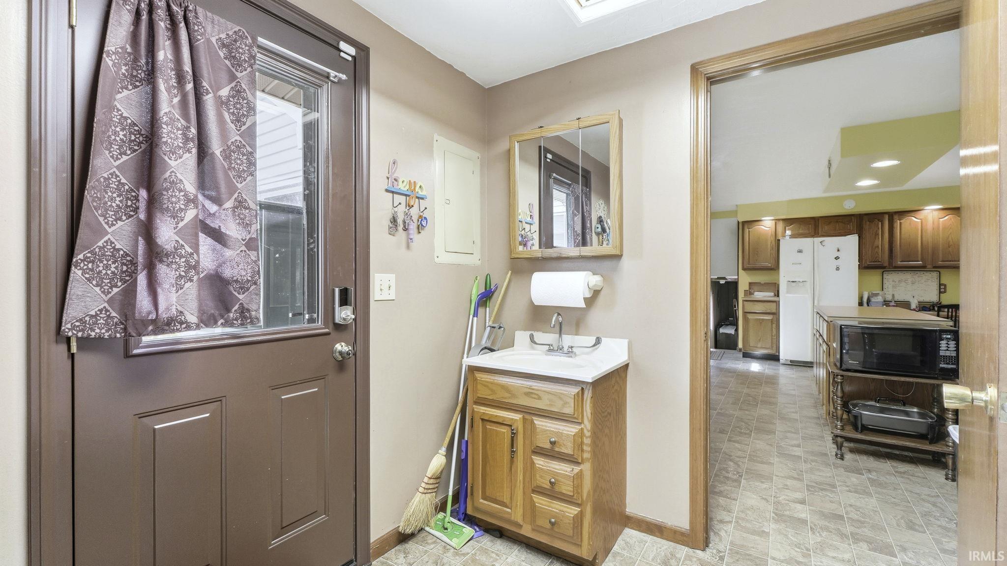 Photo 26 of 1711 Saint Louis Avenue