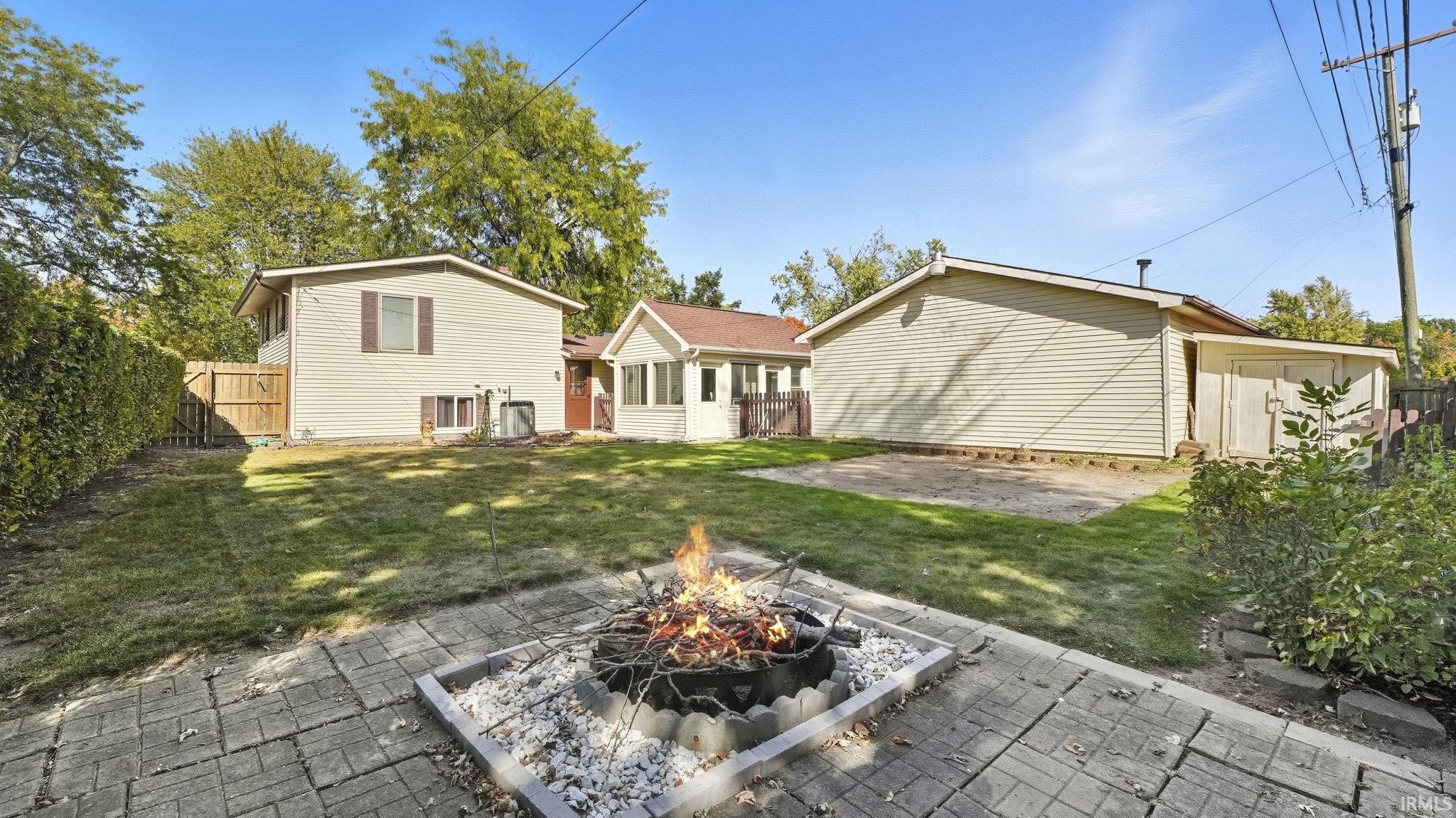 Photo 32 of 1711 Saint Louis Avenue