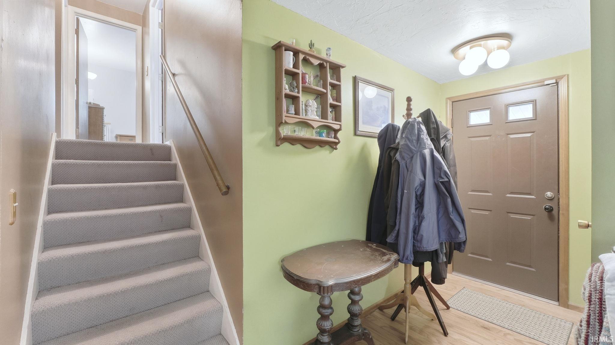 Photo 5 of 1711 Saint Louis Avenue