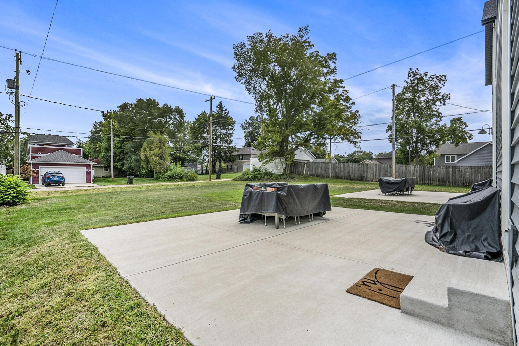 Homes for sale in South Bend, IN | 922 N Hill St, South Bend, IN 46617 | MLS# 202542619