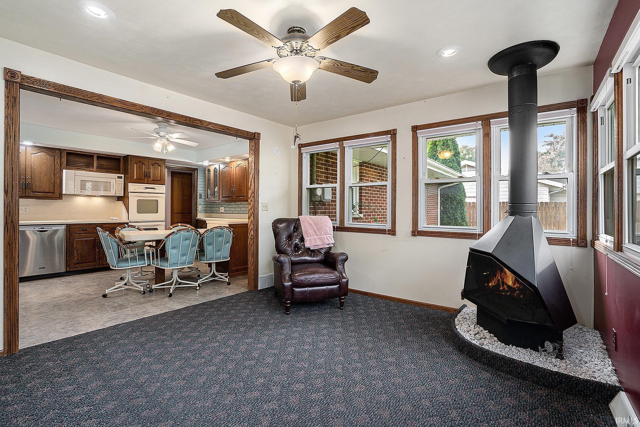 Photo 13 of 203 S Greene Road