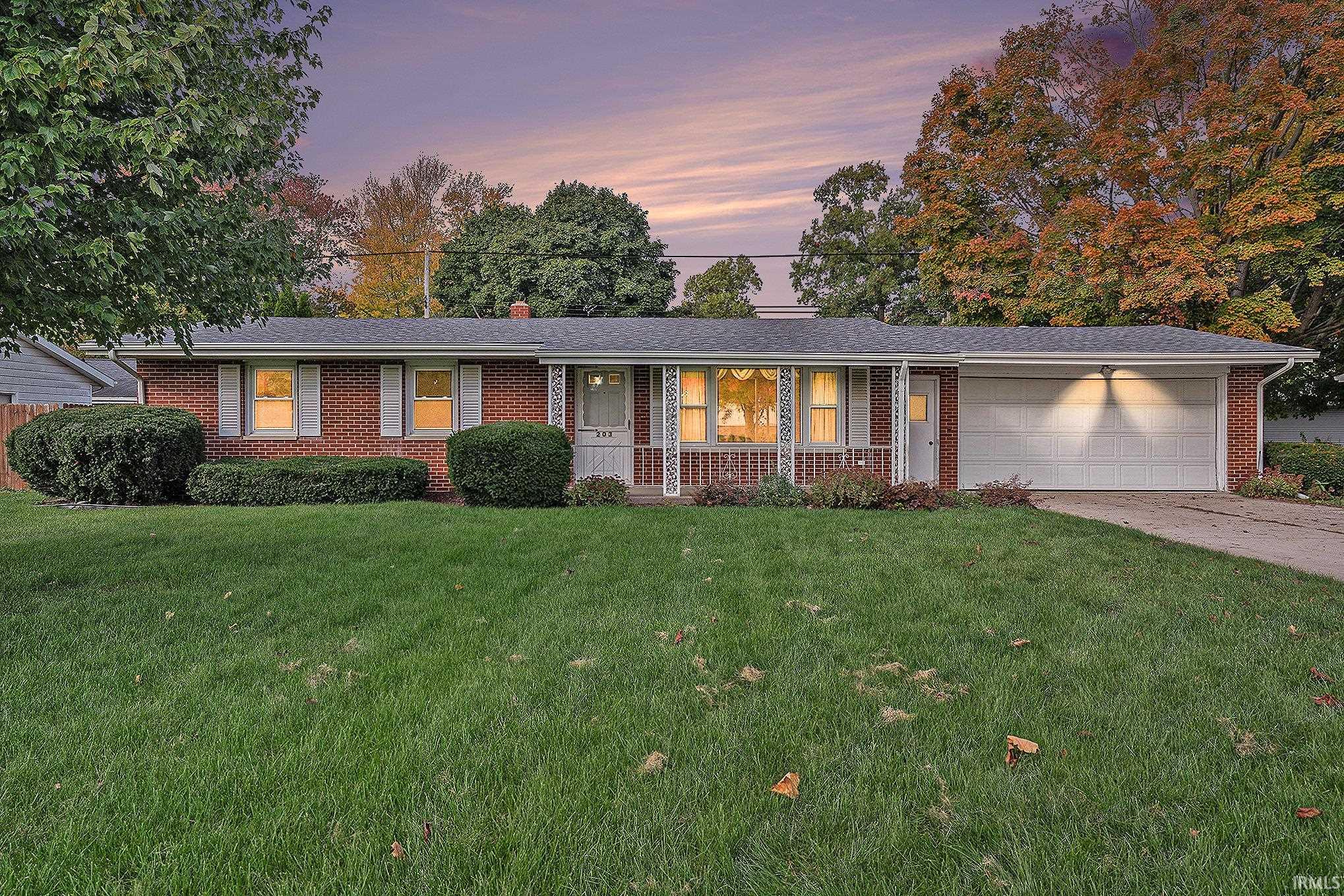 Photo 23 of 203 S Greene Road