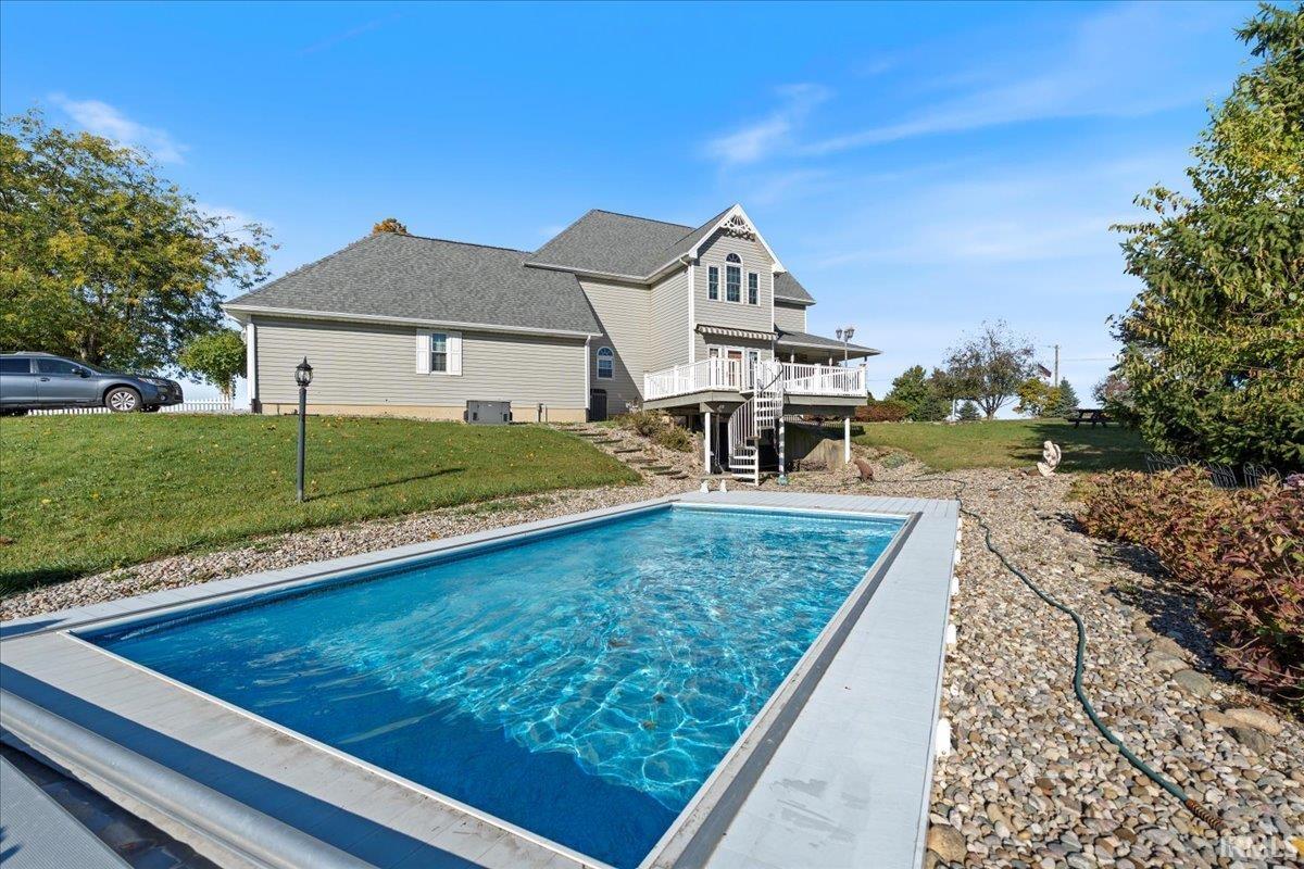 Photo 3 of 3960 E 500 N