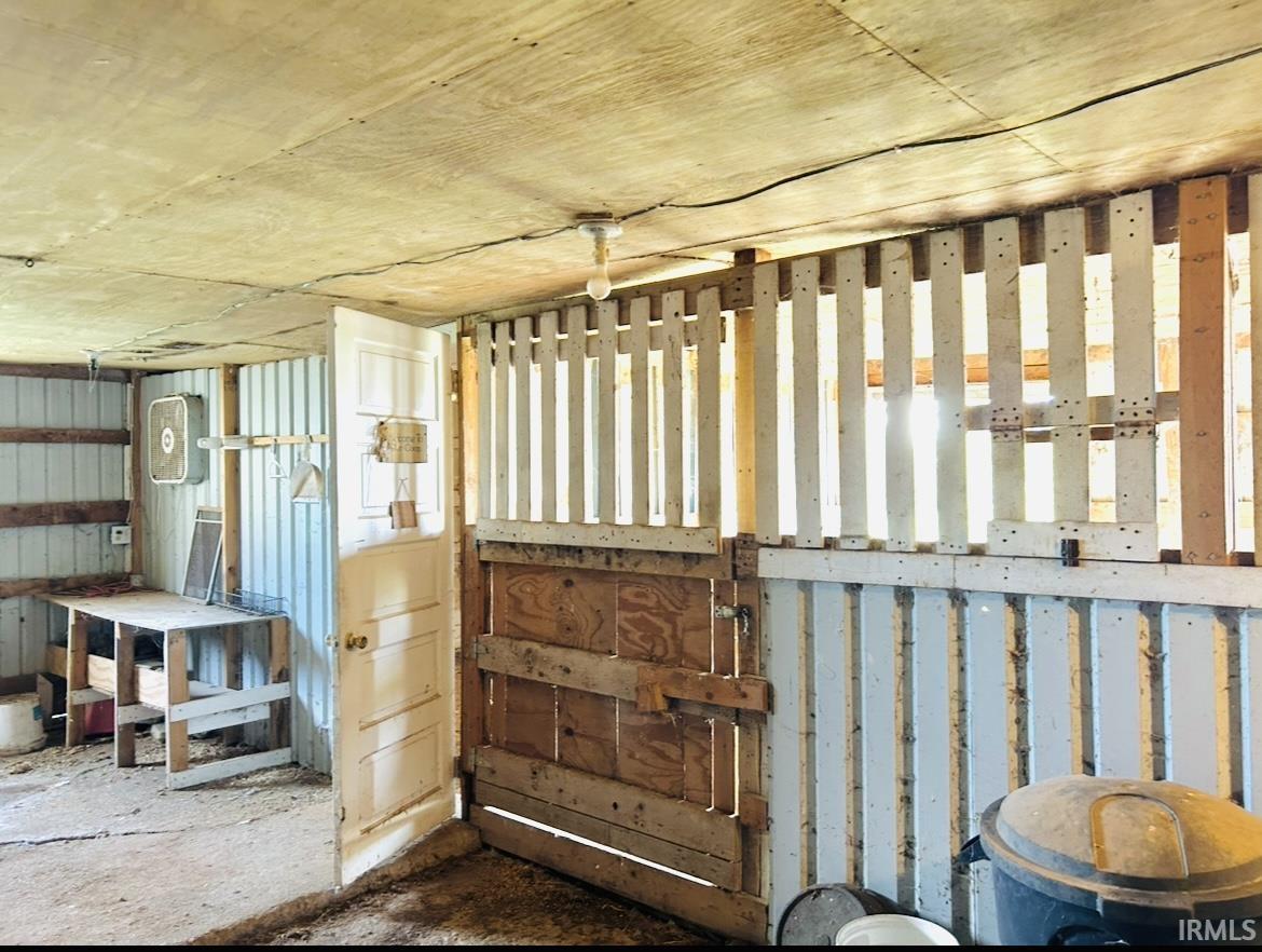 Photo 9 of 3960 E 500 N