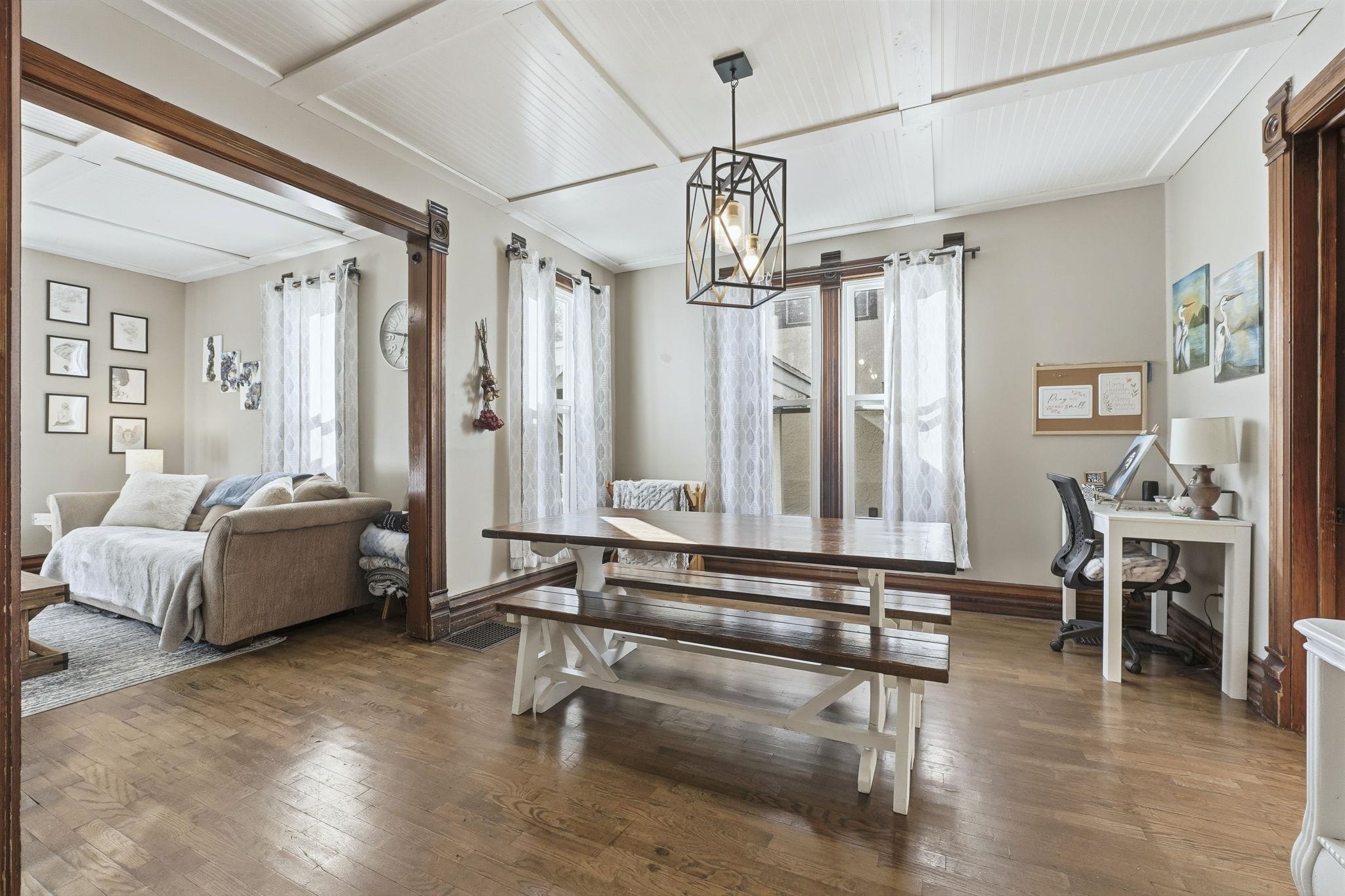 Photo 12 of 817 E Mitchell Street