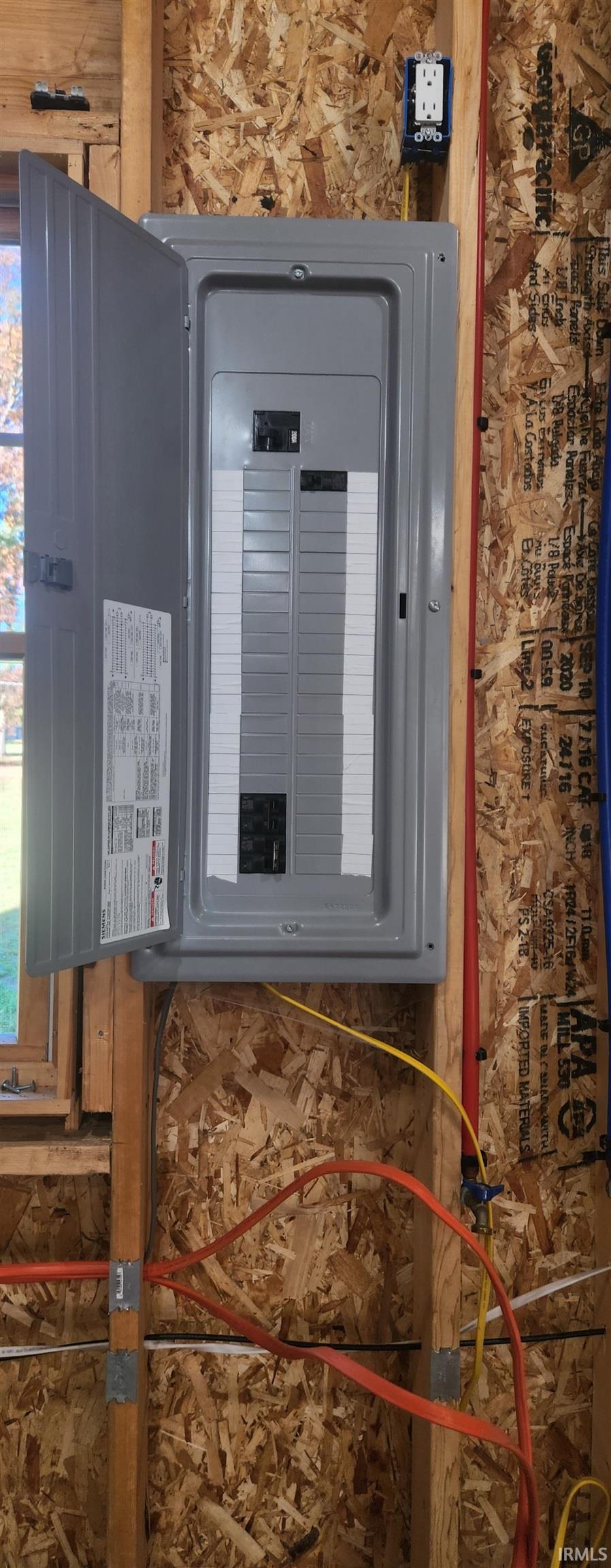 Photo 15 of 173 W Roeville Road