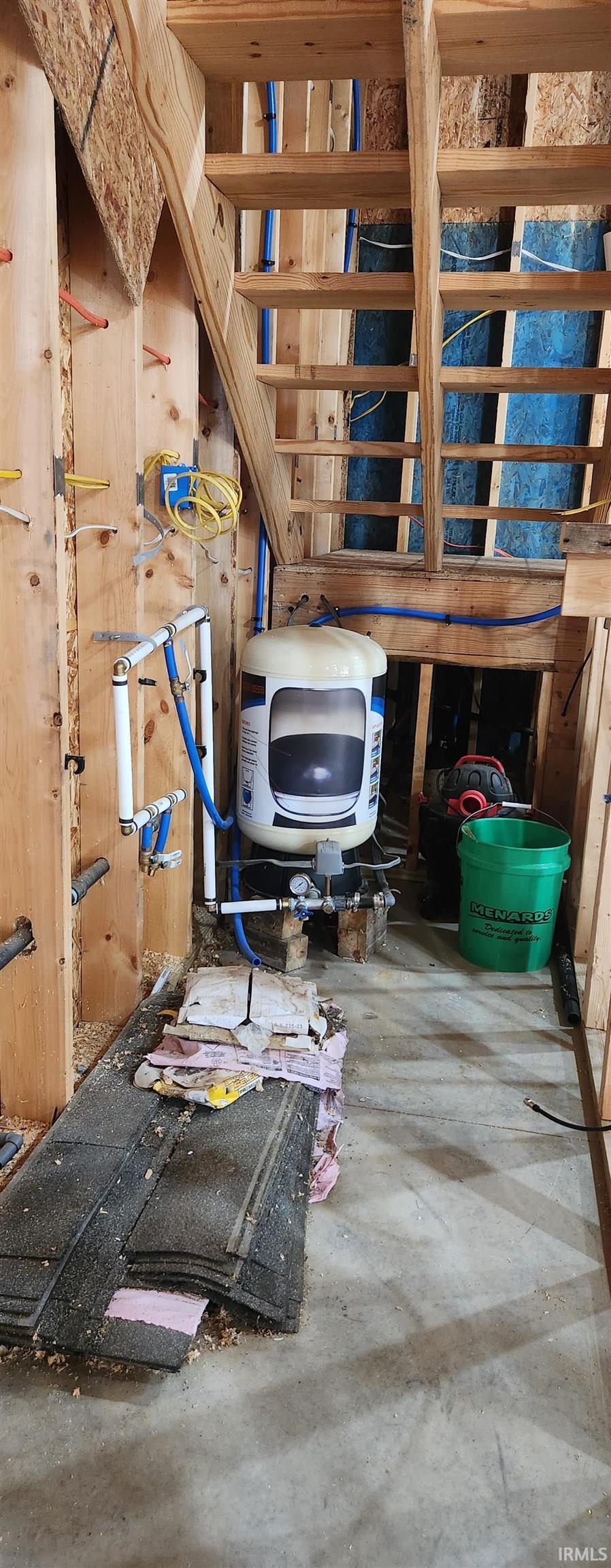 Photo 17 of 173 W Roeville Road