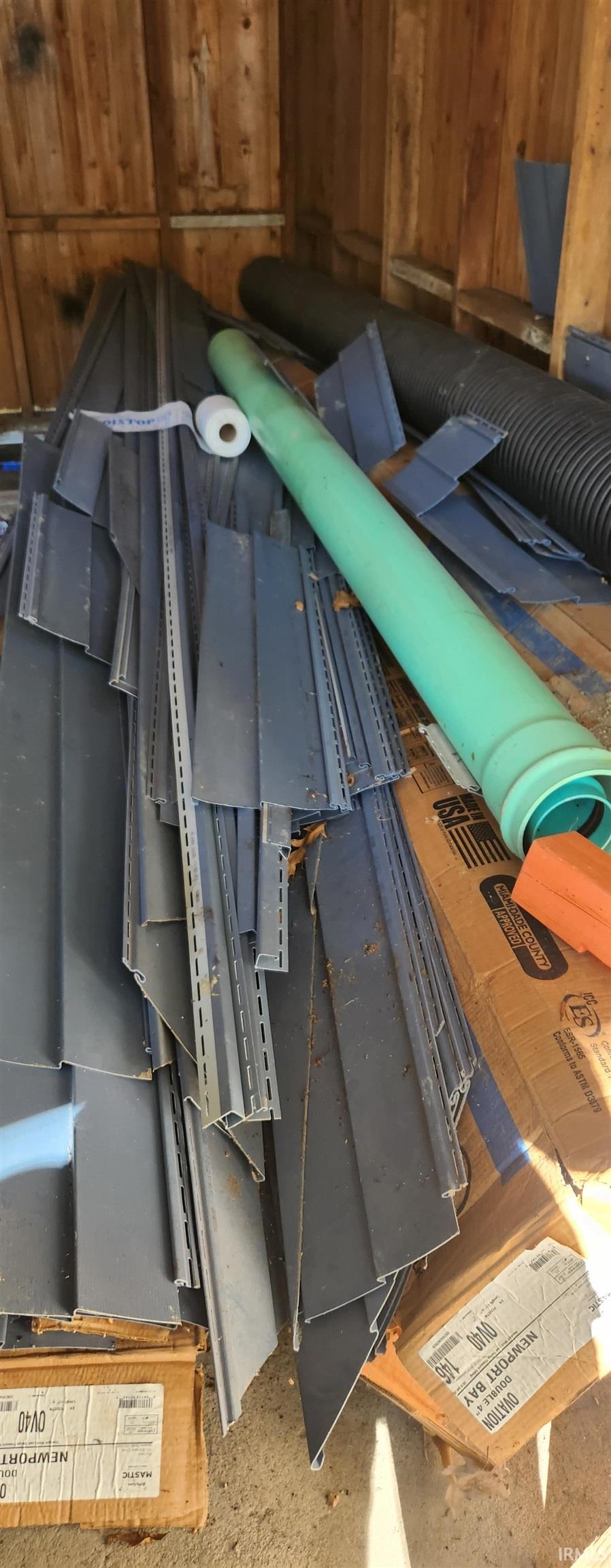 Photo 20 of 173 W Roeville Road