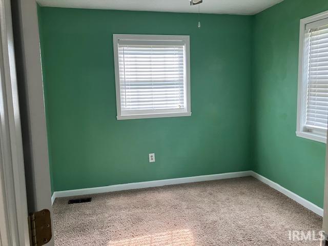 Homes for sale in Vincennes, IN | 393 N Curtis Dr, Vincennes, IN 47591 | MLS# 202542667