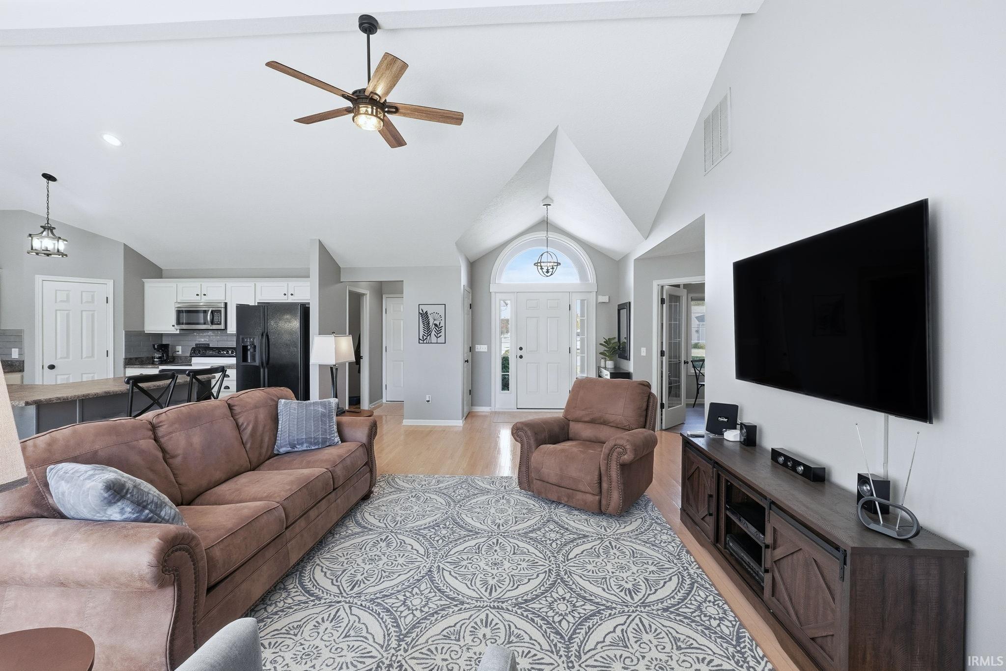 1231 Bluff Pointe Way