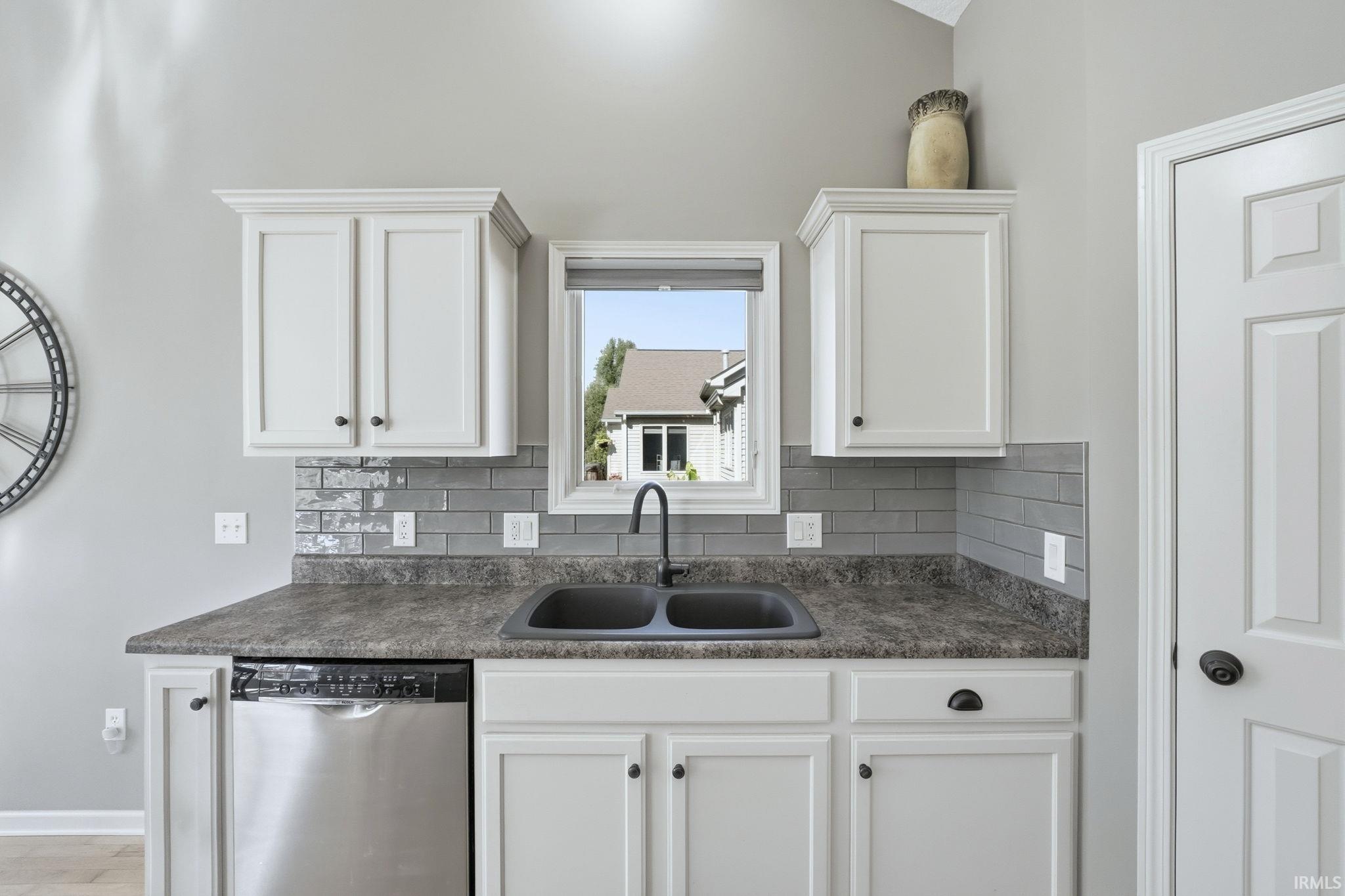 1231 Bluff Pointe Way