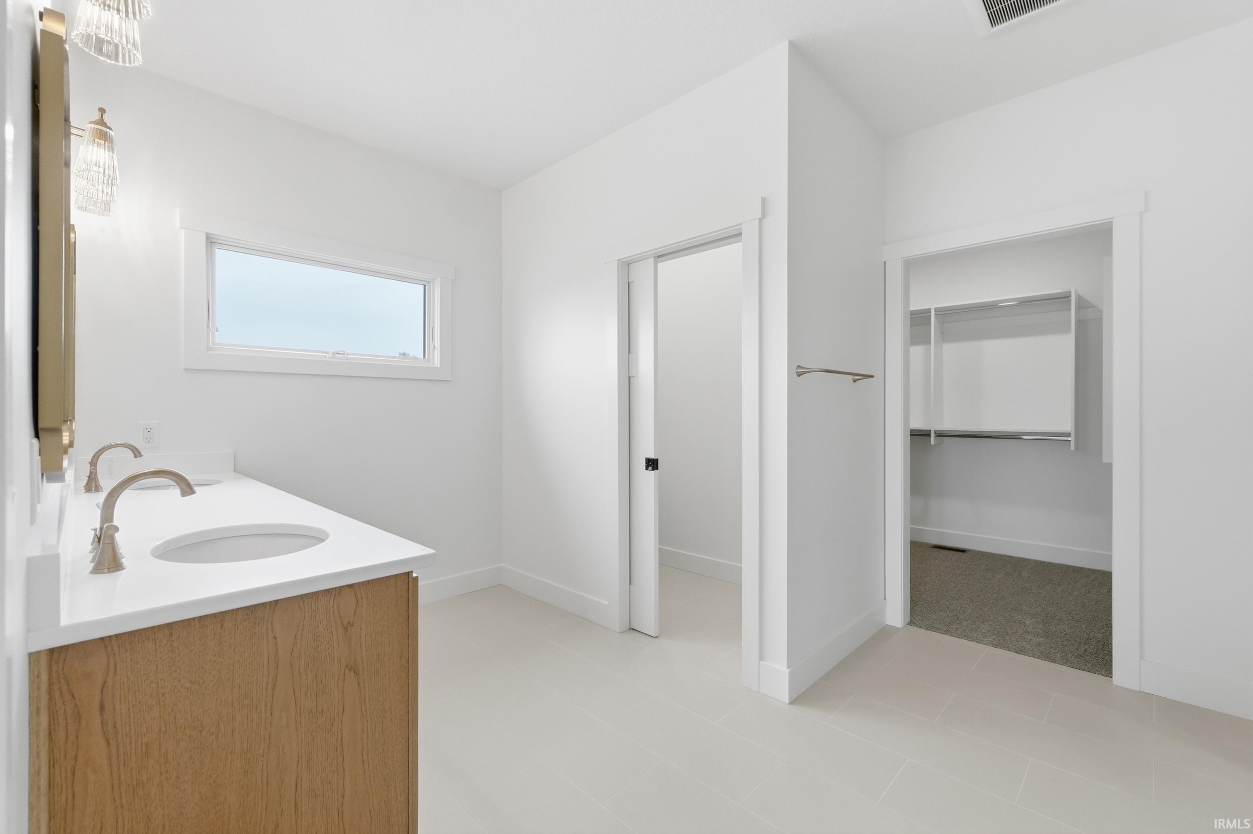 Photo 17 of 11256 Kola Crossover